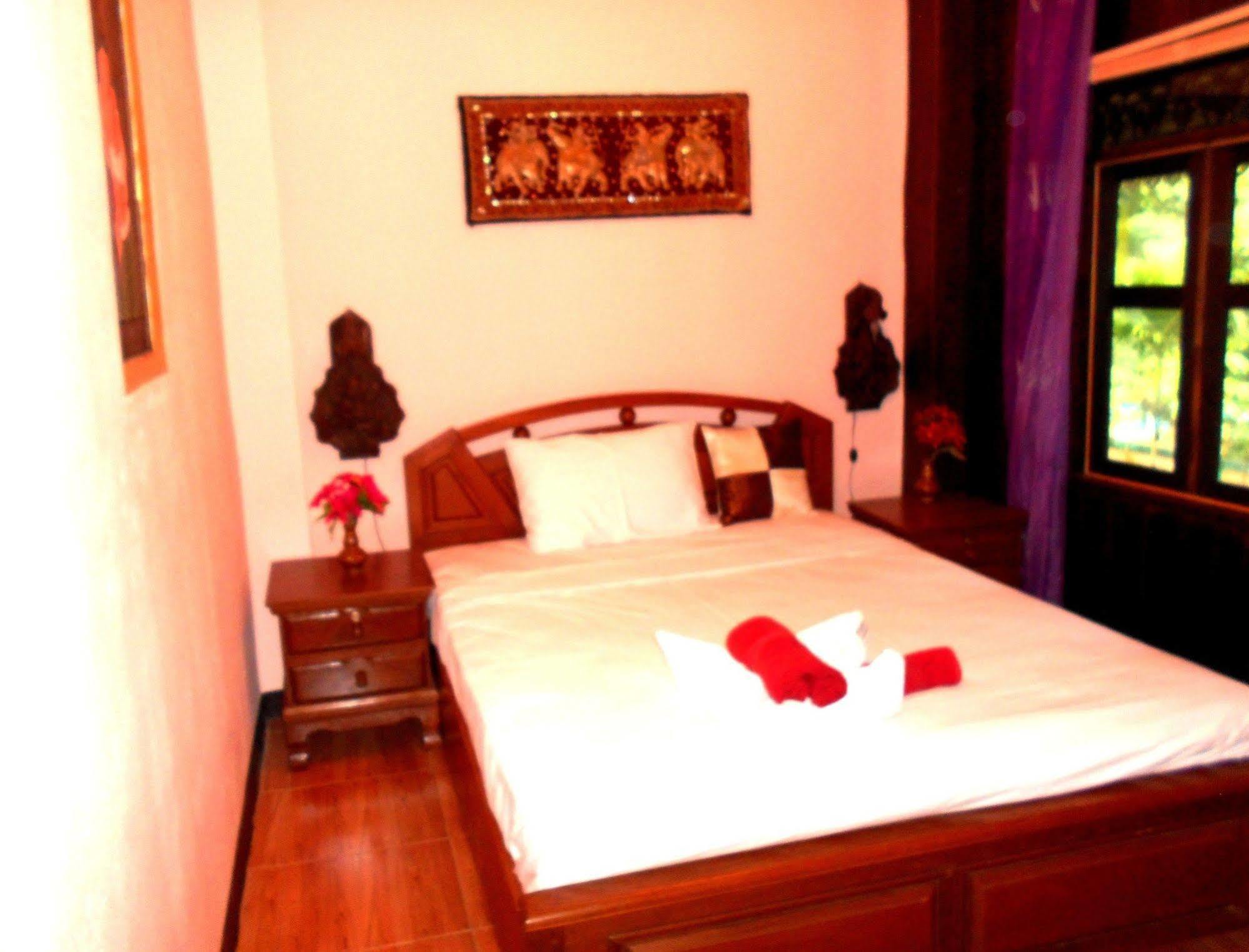 Hotel Lanna Saithong