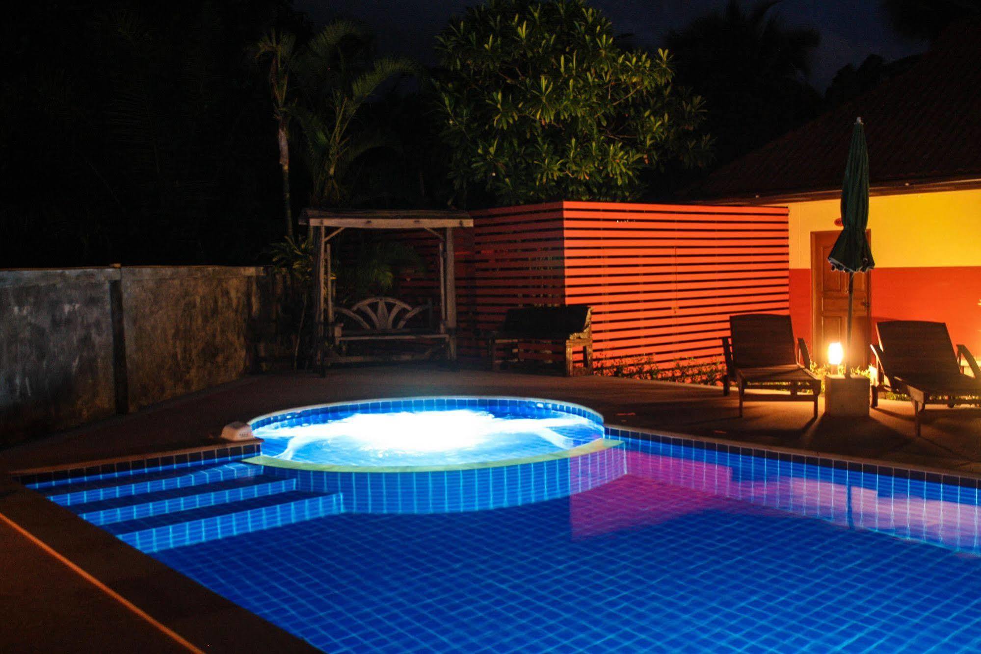 Suksai Buri Guest house