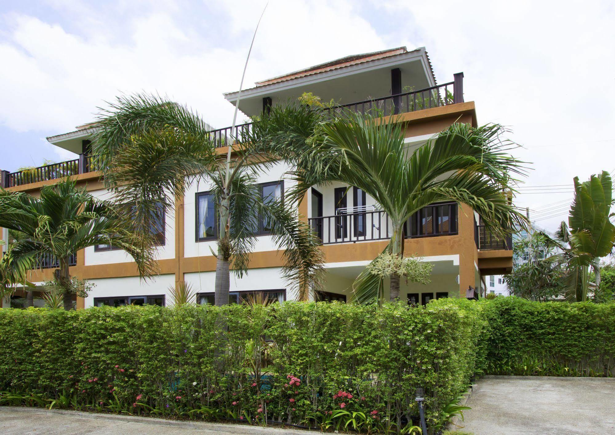 Villa Arabella Villas *