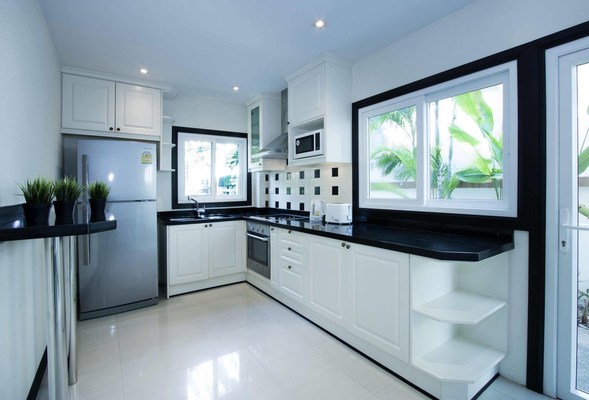 Villa Arabella Villas *