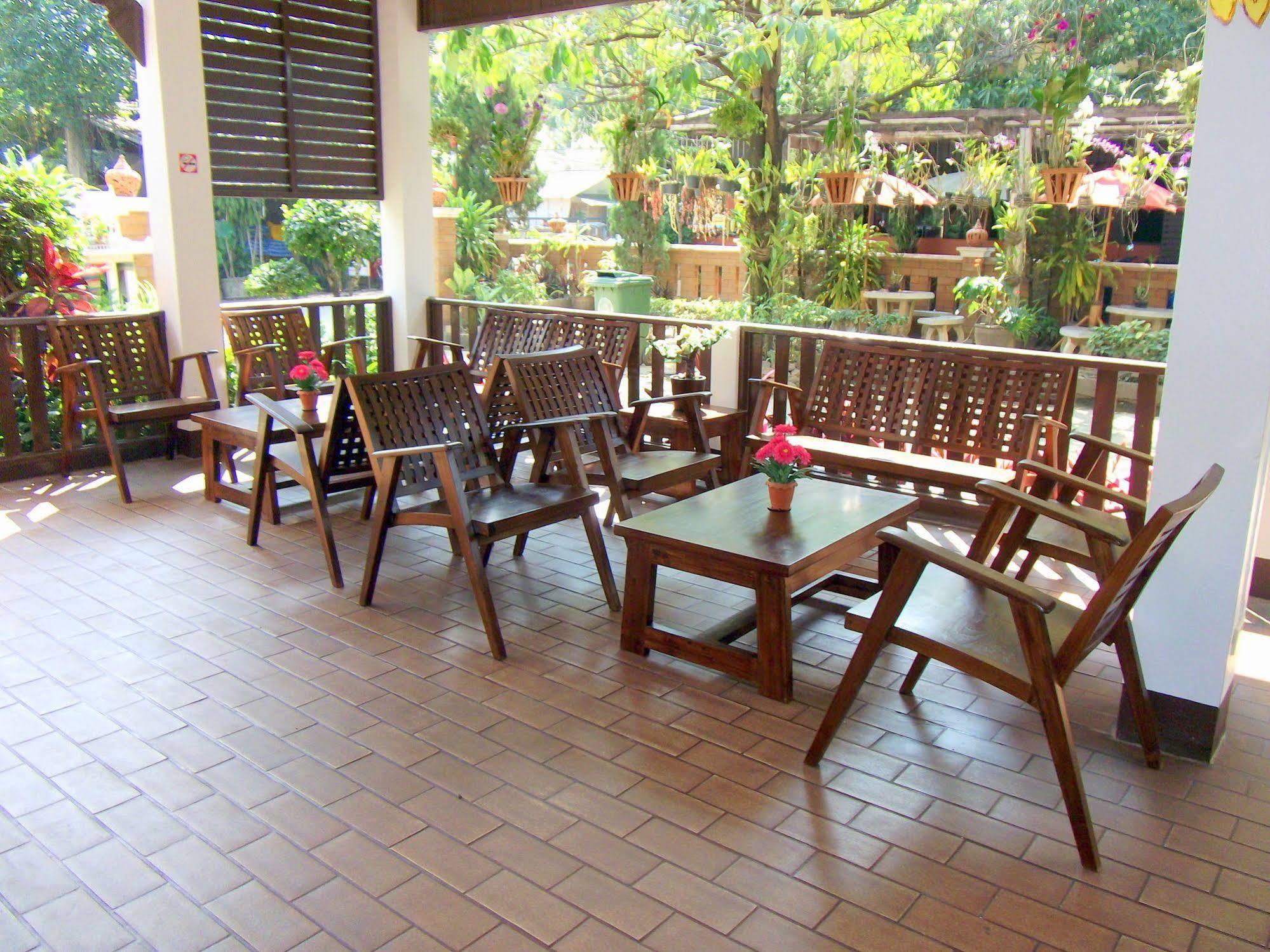 Lanna Thai Guest house 2*