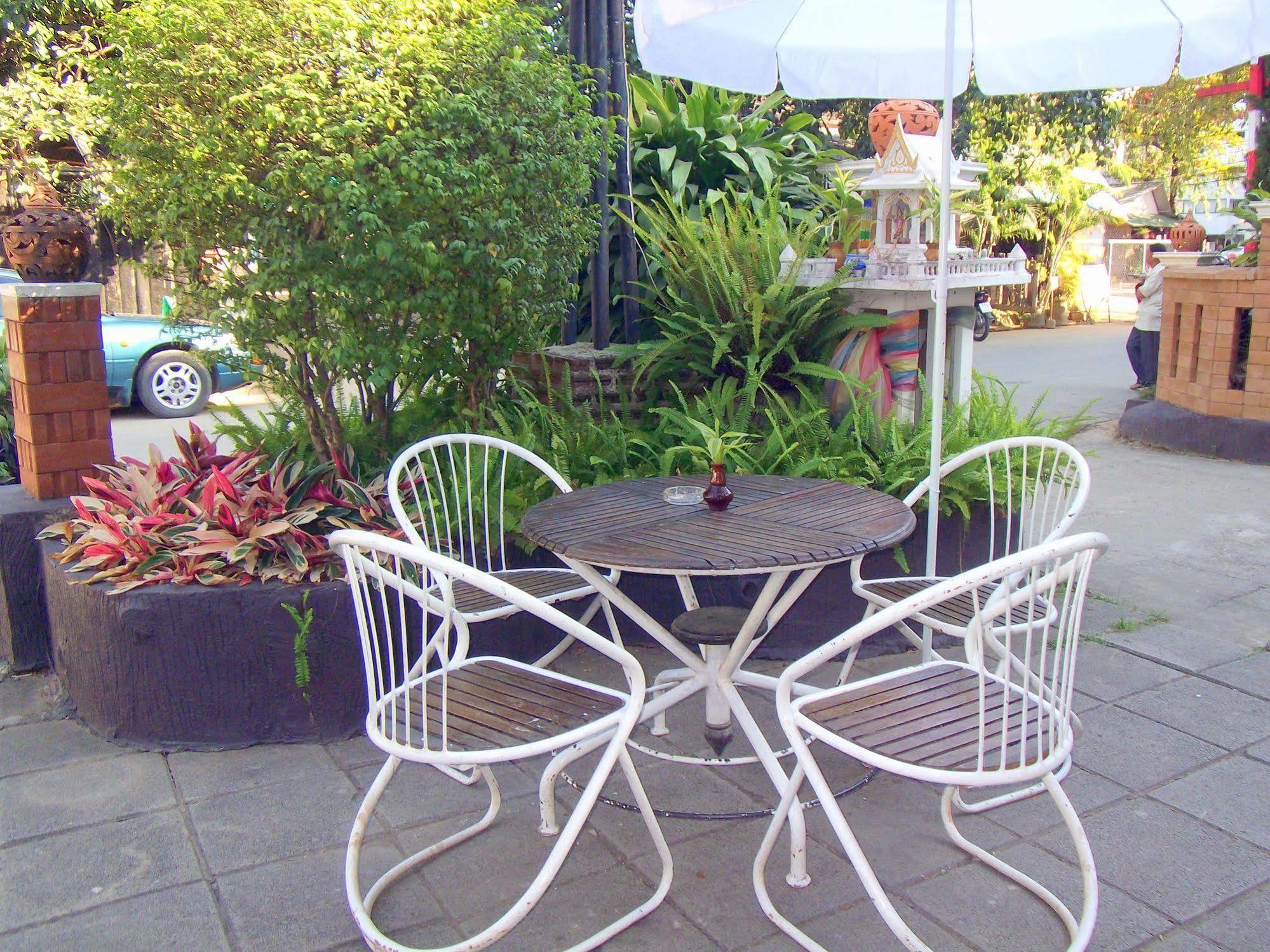 Guest house Lanna Thai 2*