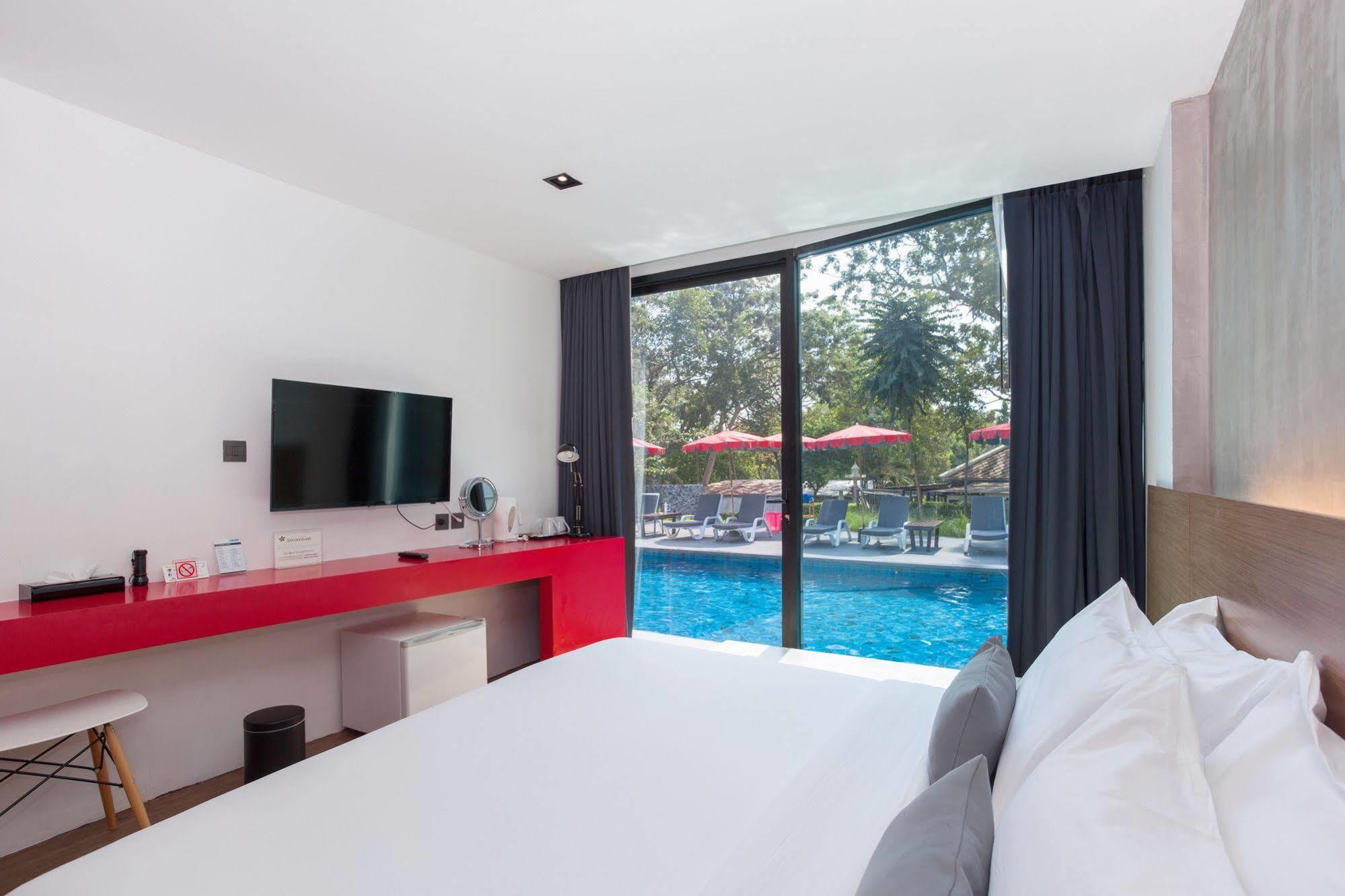 Stellars Samed Koh Samet