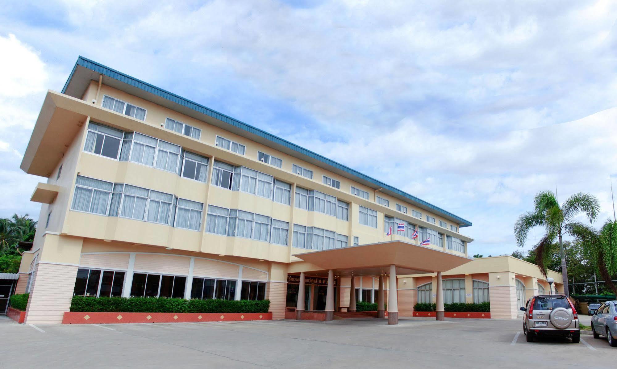 Hotel Gardens Chumphon