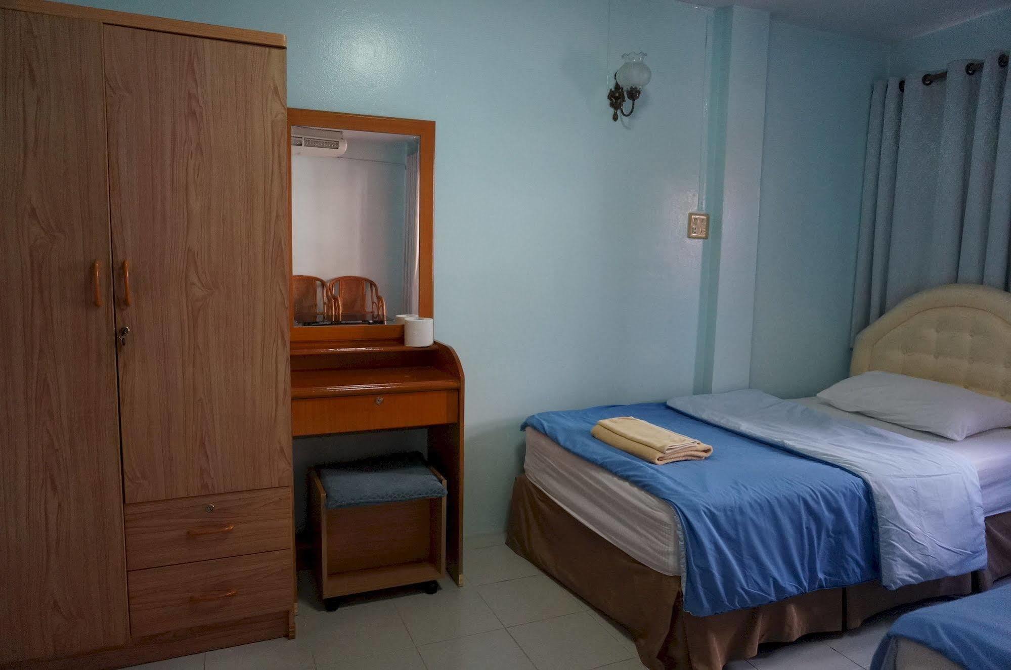 Royal Hotel 3*