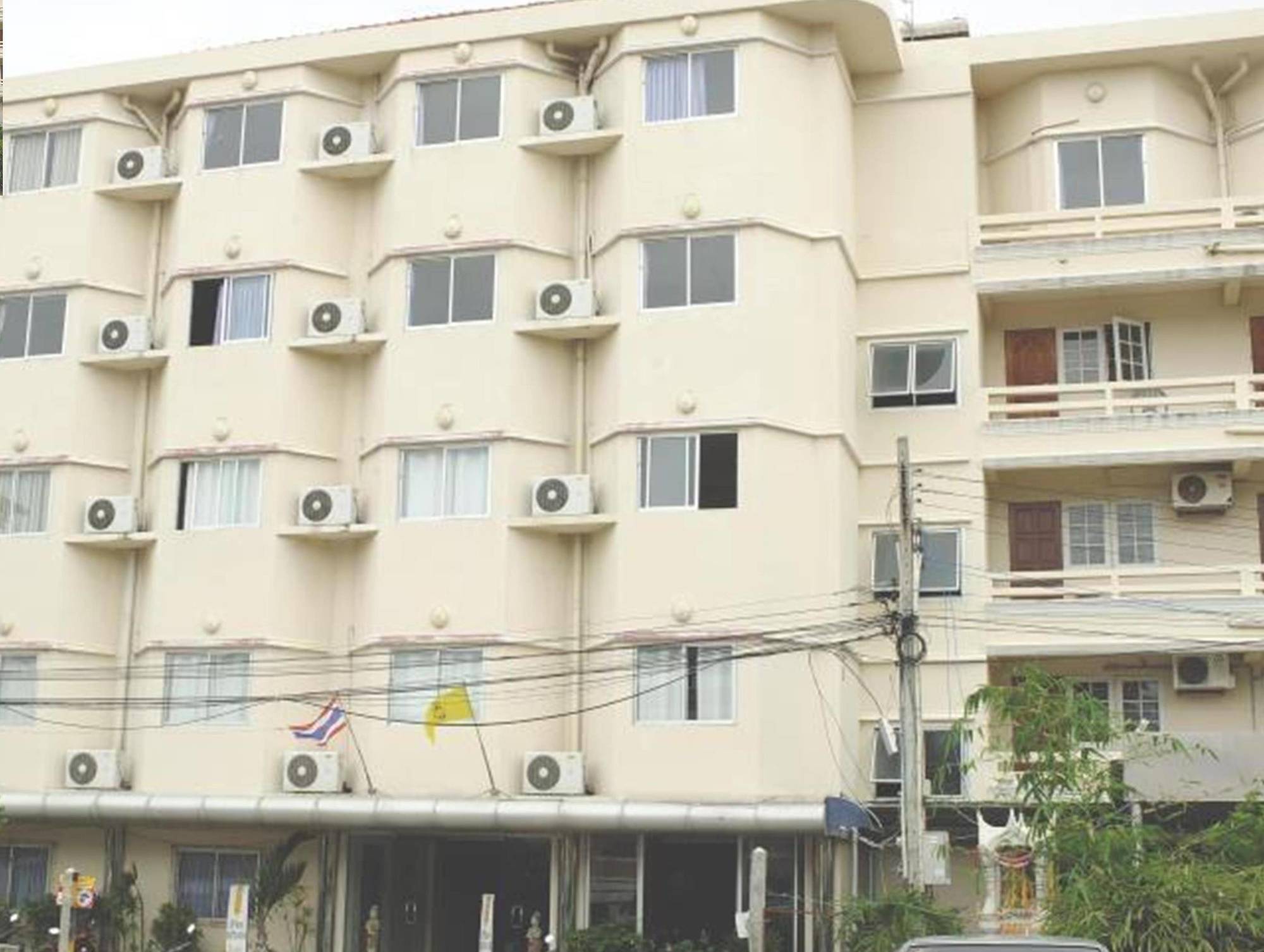 Pj Inn