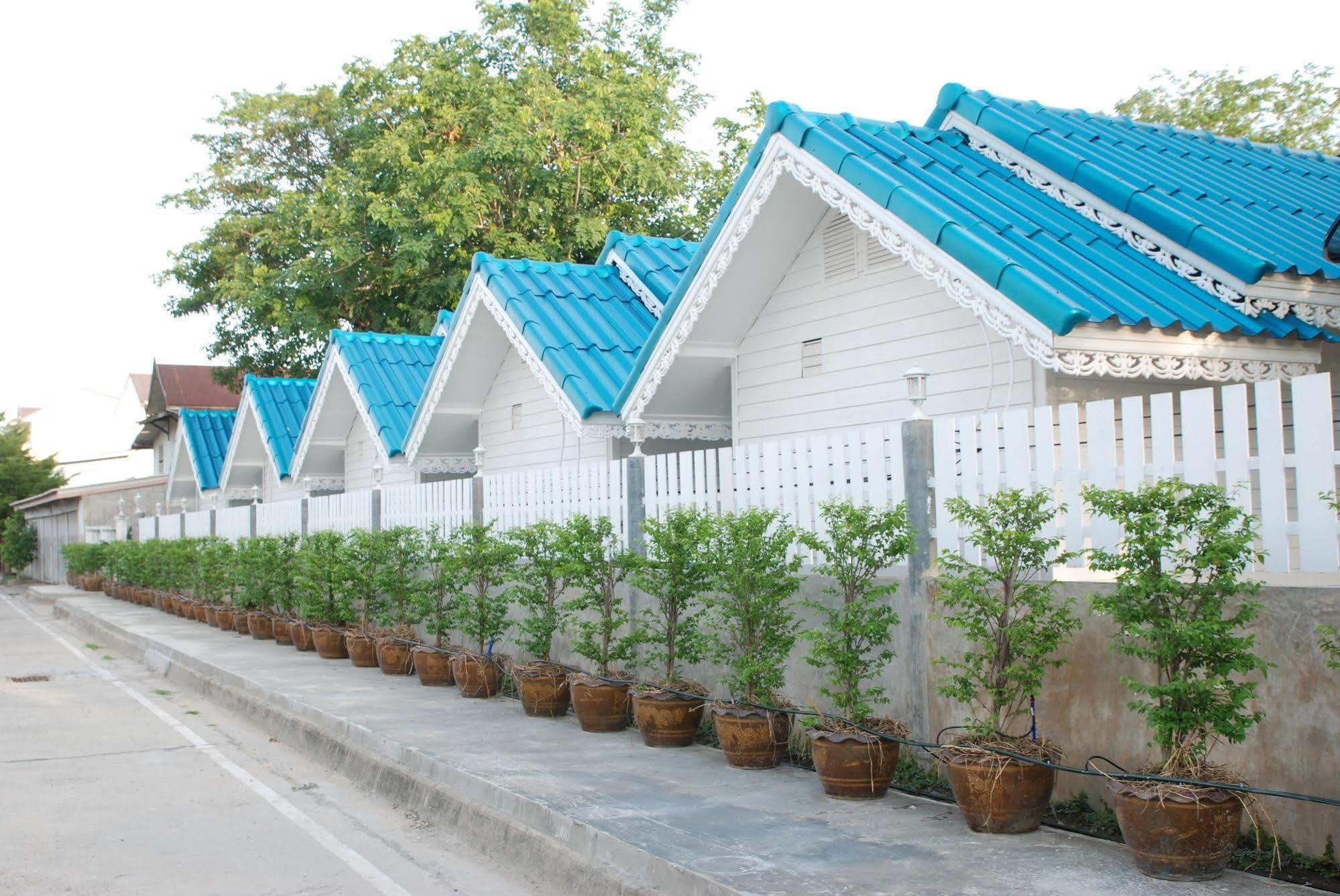 Baan Luang Harn Guest house