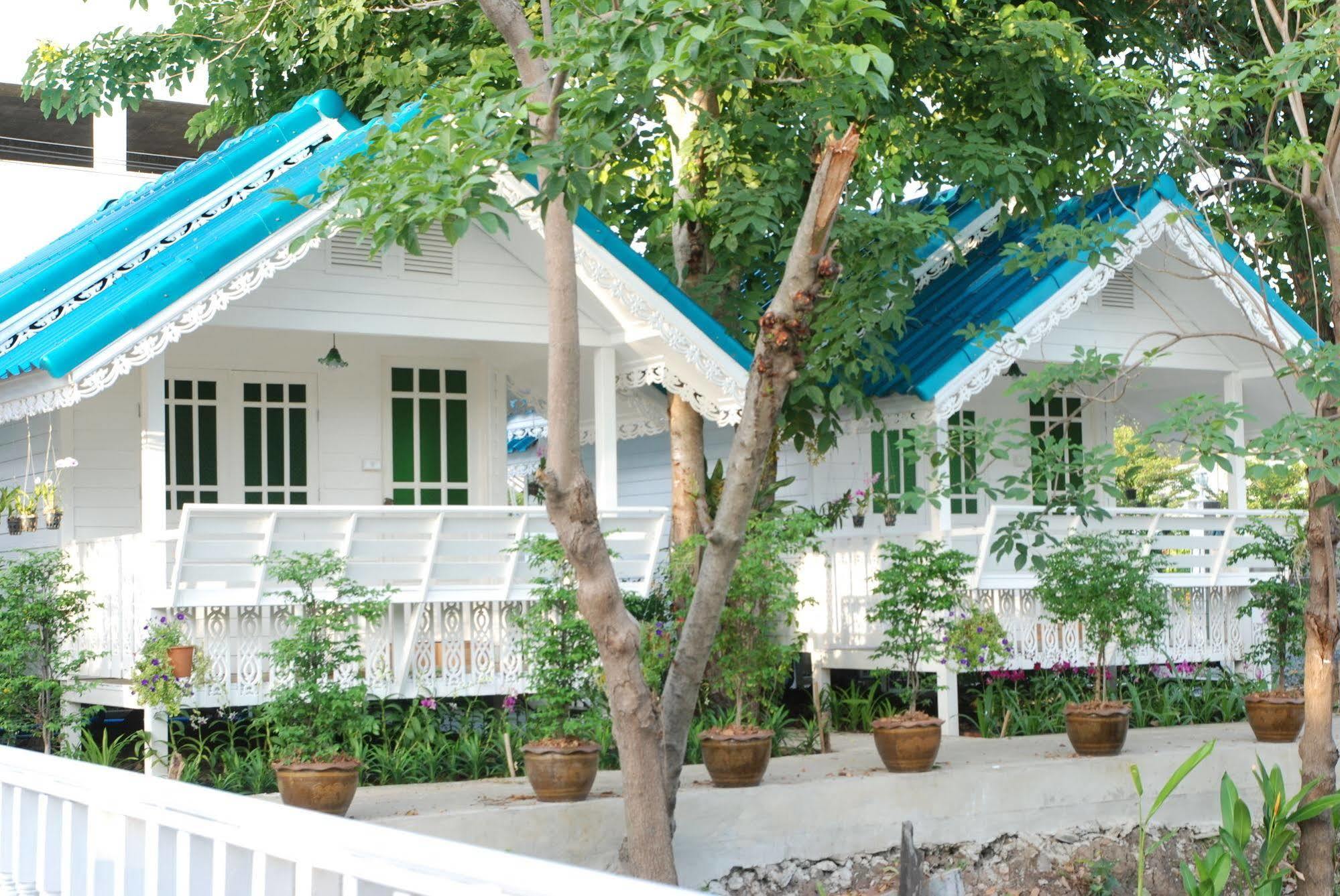Baan Luang Harn Guest house 3*