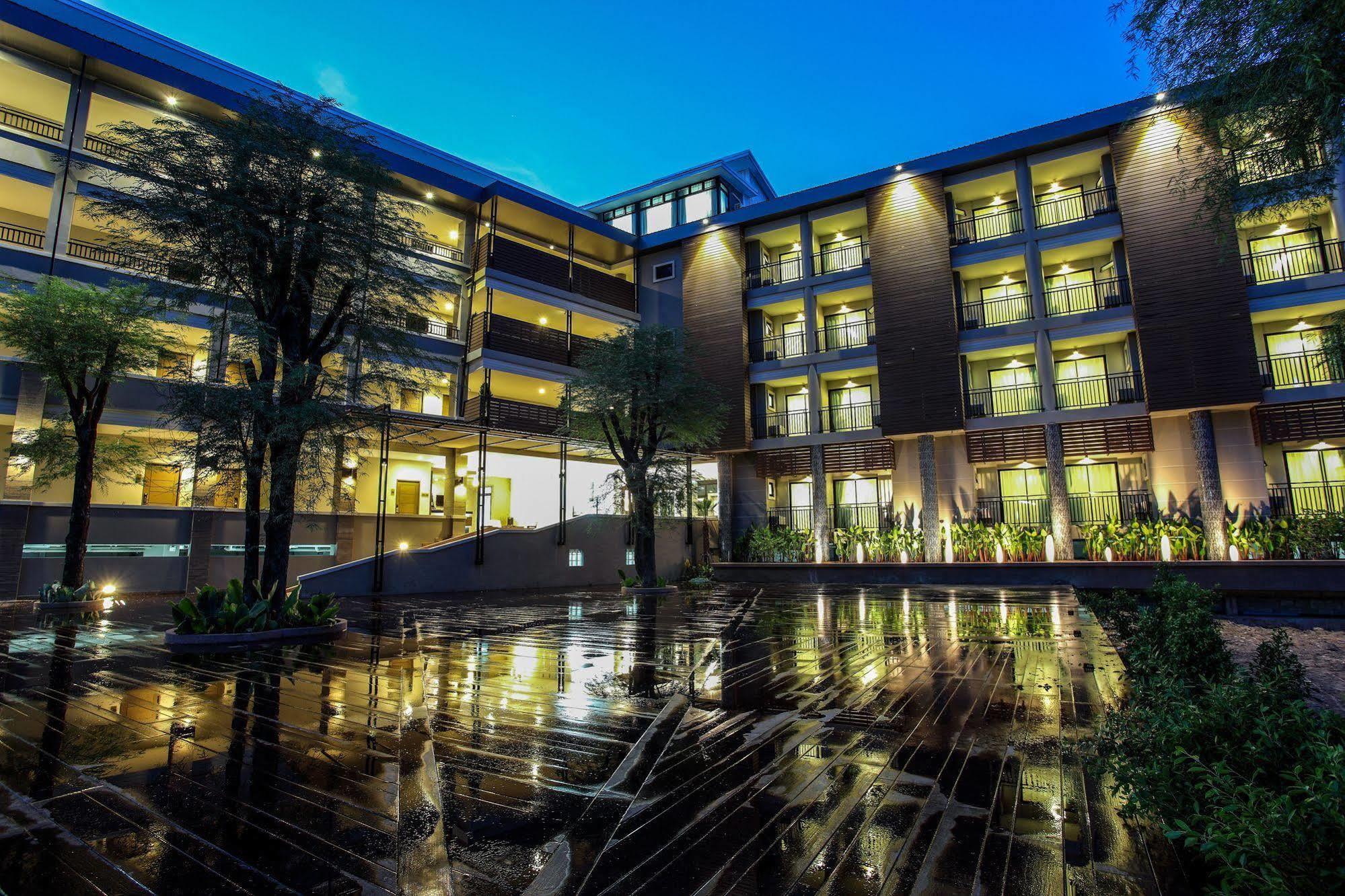 Romyen Garden Place Aparthotel 4*