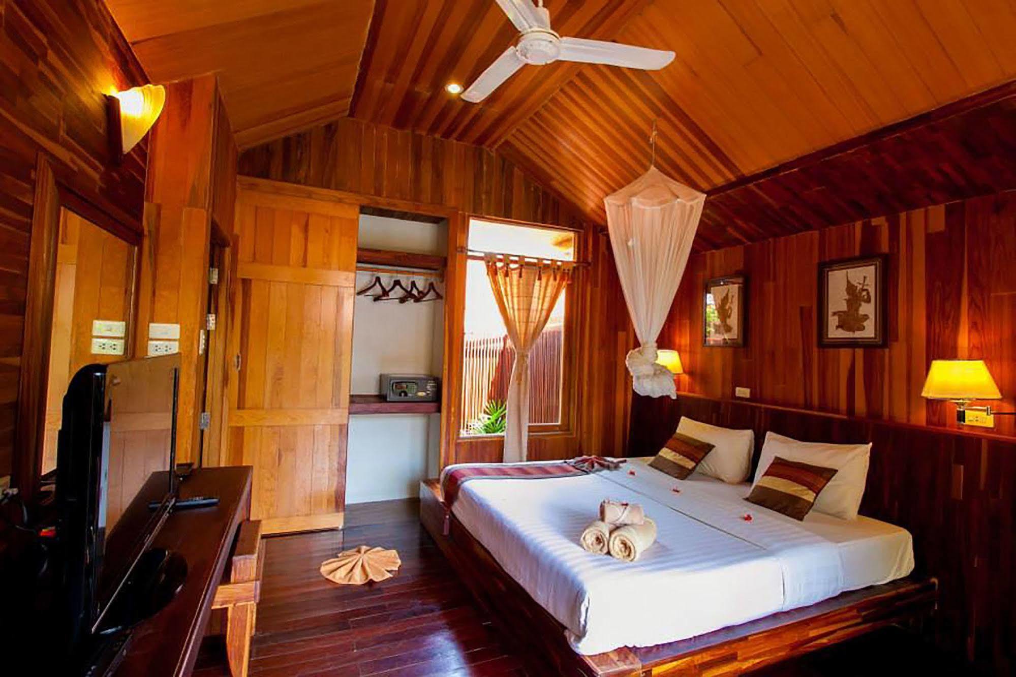 Bundhaya Resort Koh Lipe