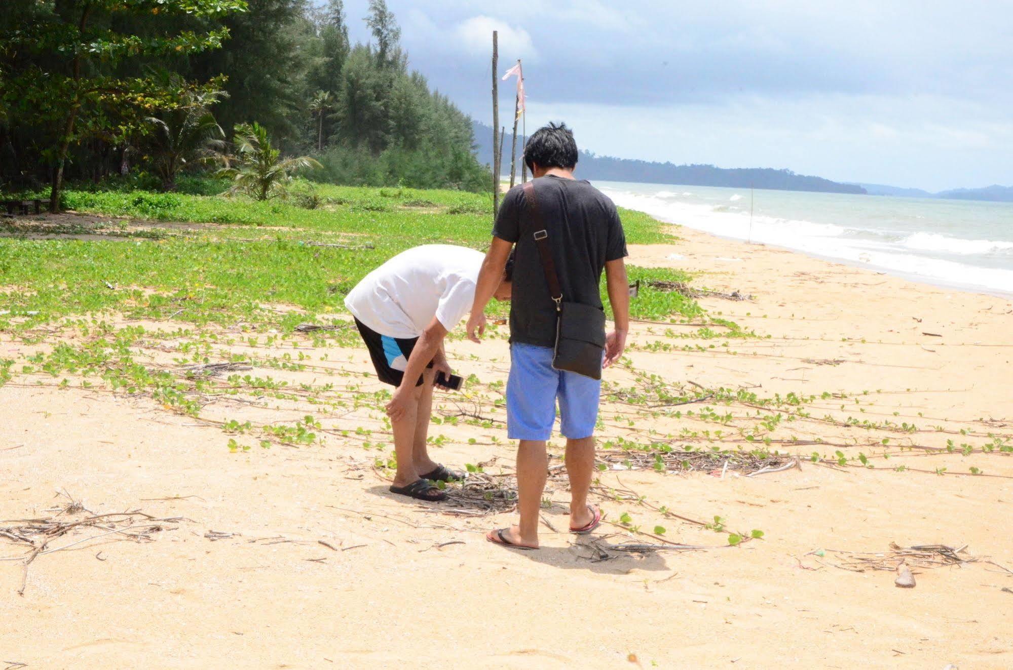 Khaolak Suthawan - Sha