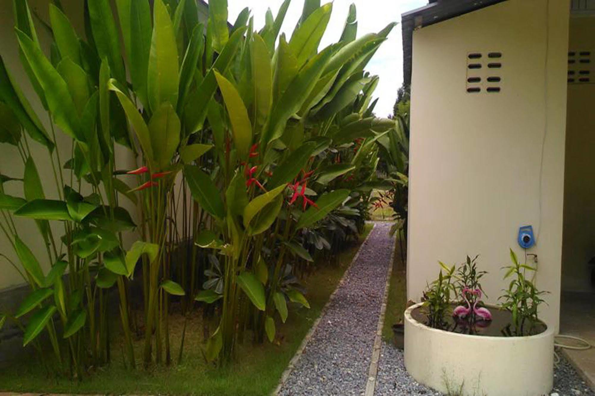 Garden 2* Khanom
