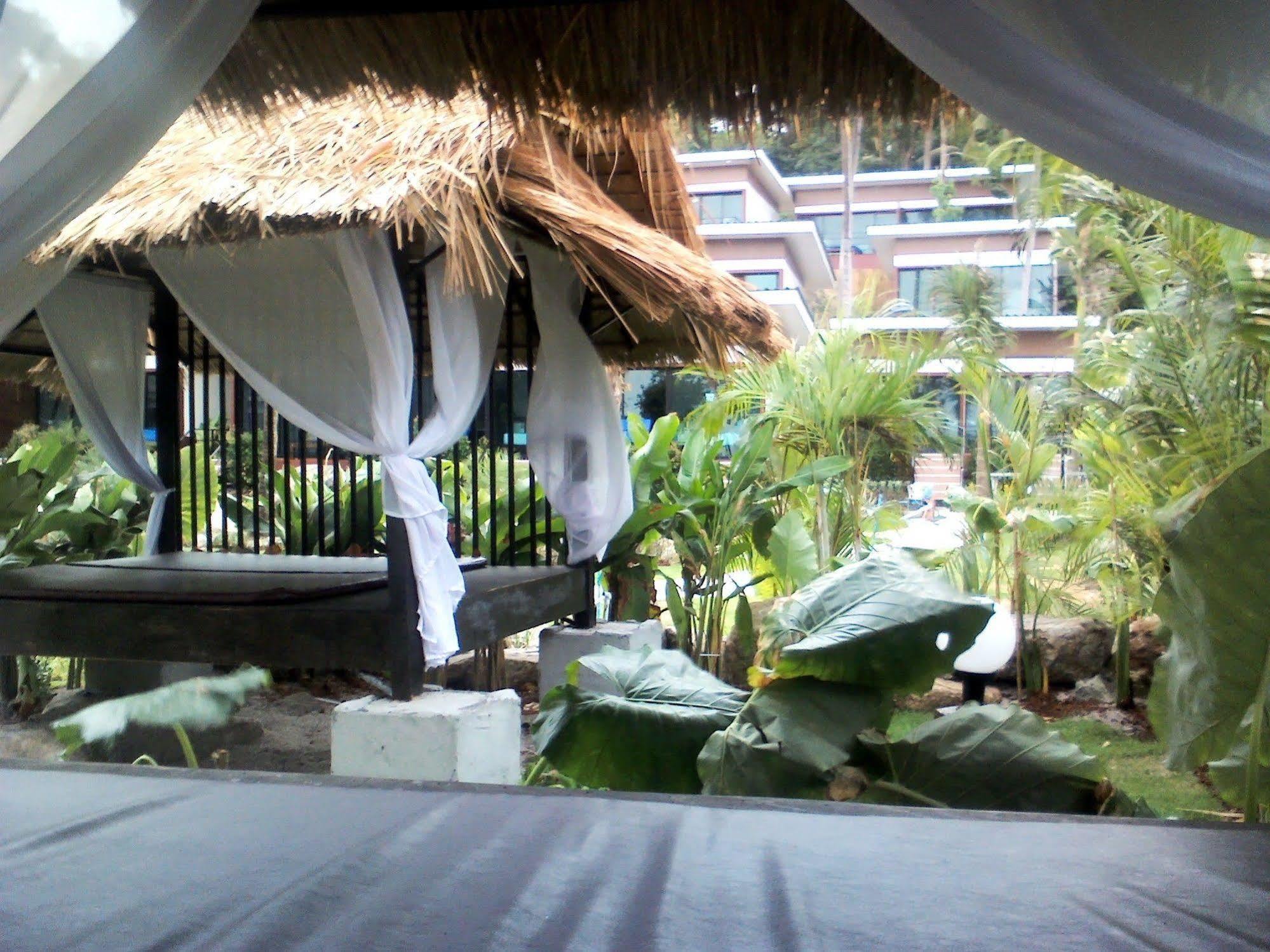 Kathalee & 3* Koh Lipe