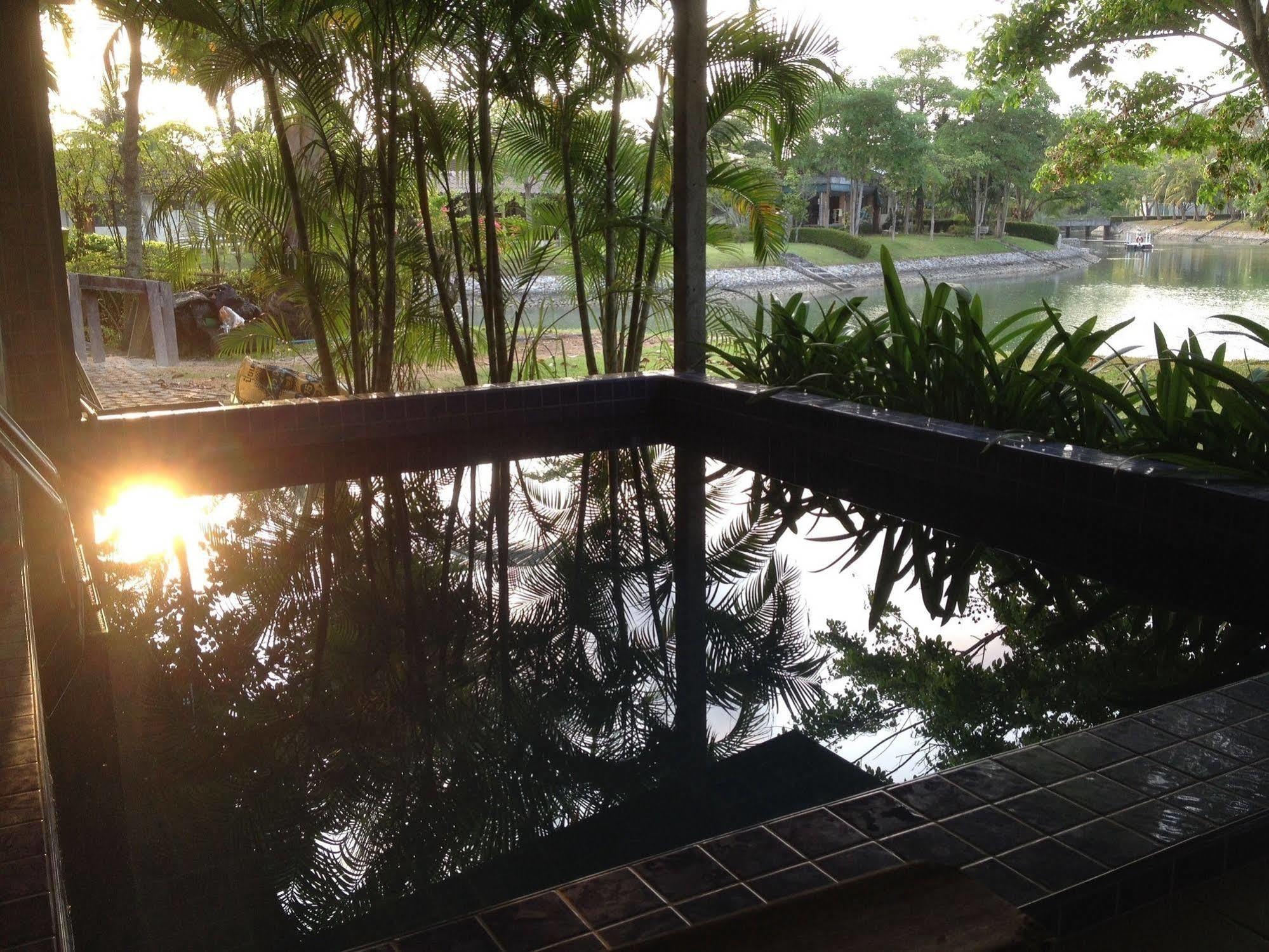 Rayong Villa Rental *