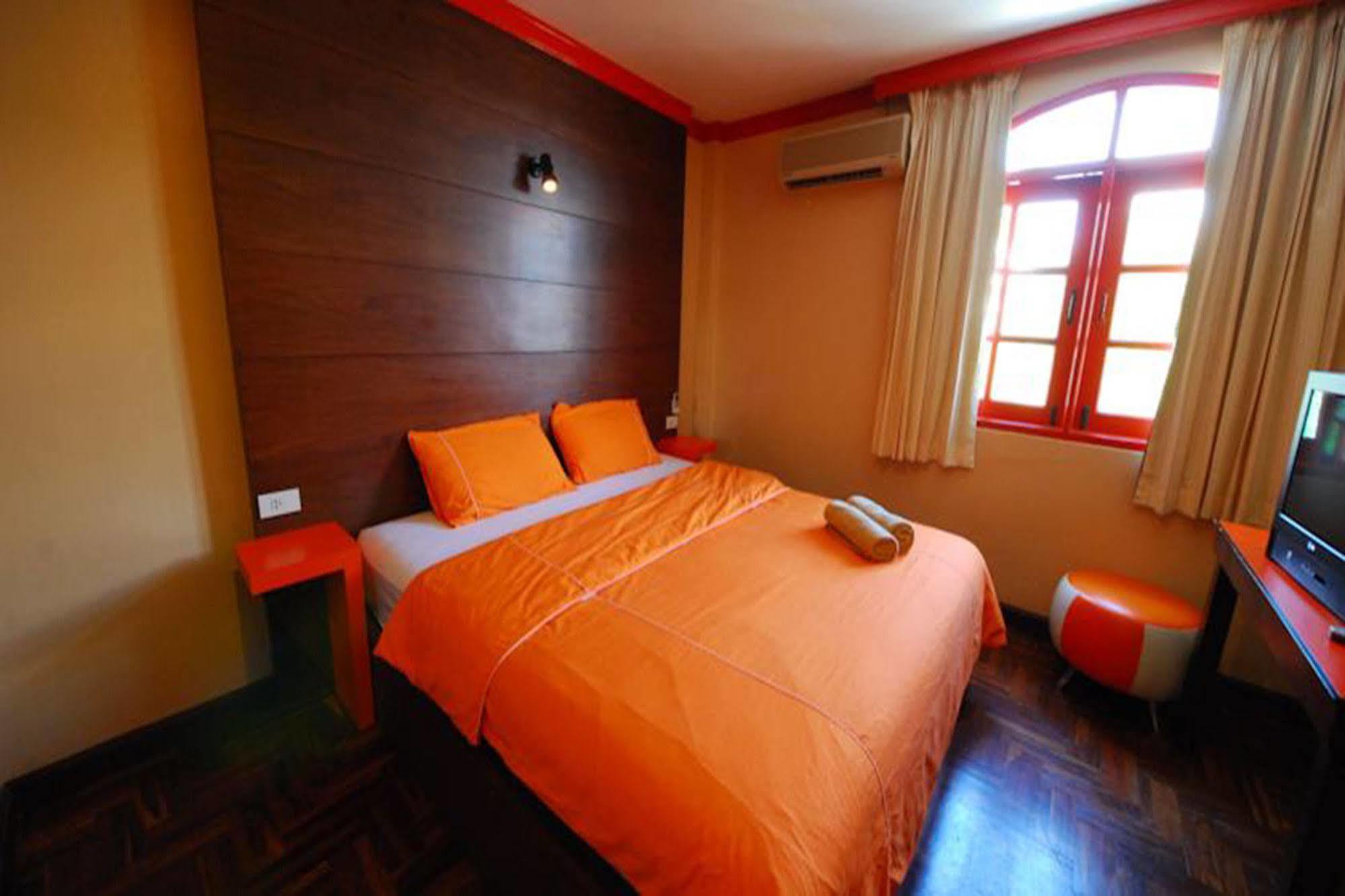 Hotel The Palm Delight