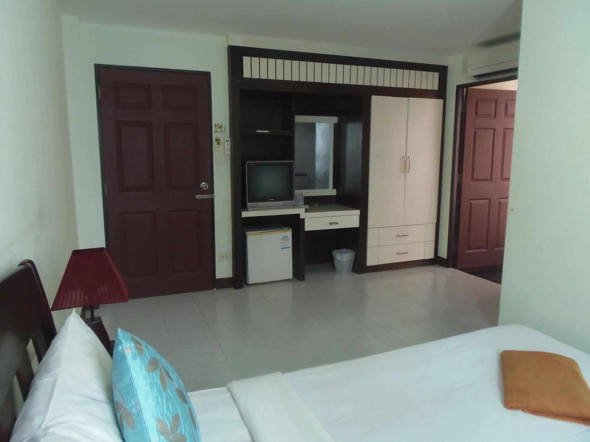 Hotel The Orange
