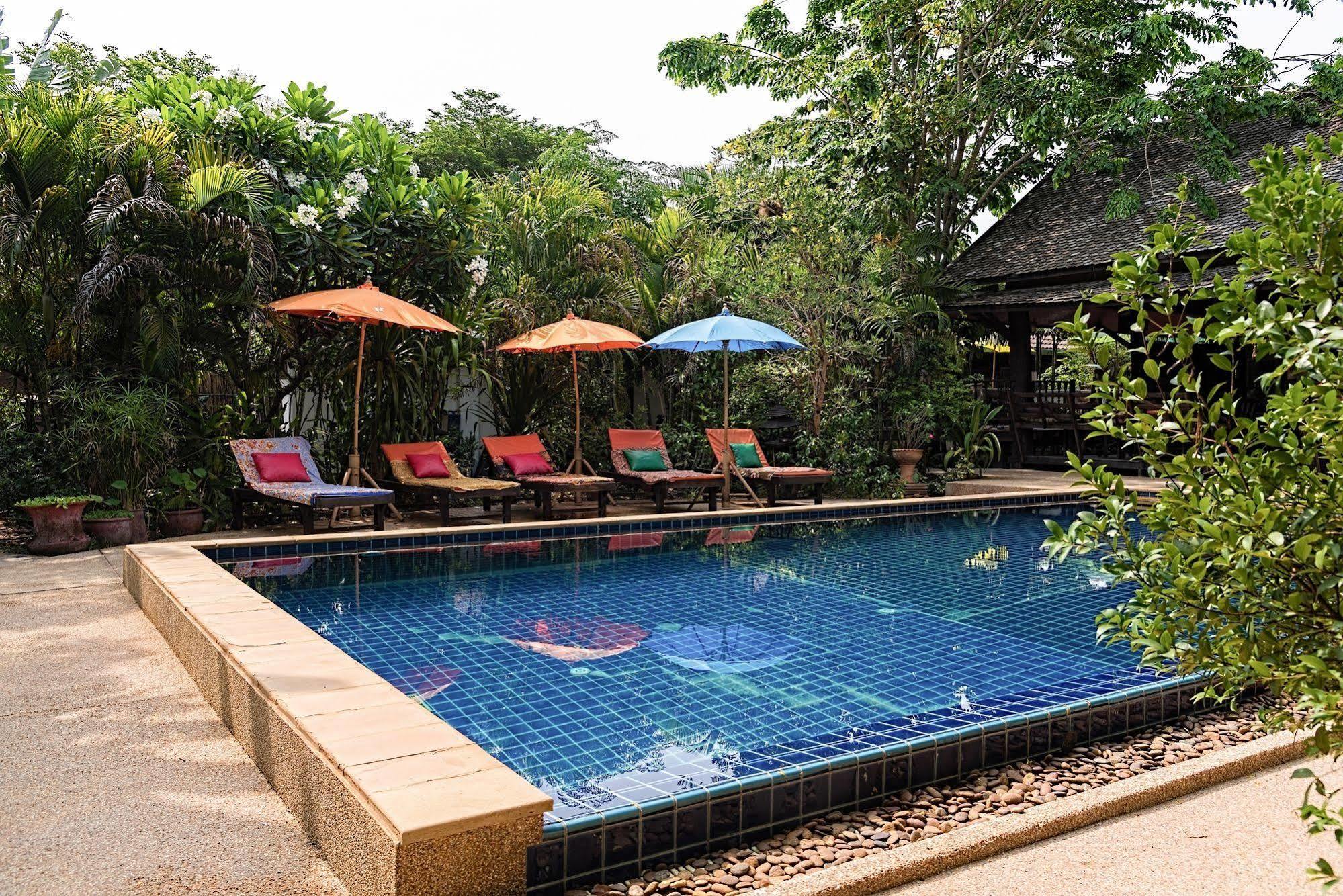 Little Village Chiang Mai Resort 4*