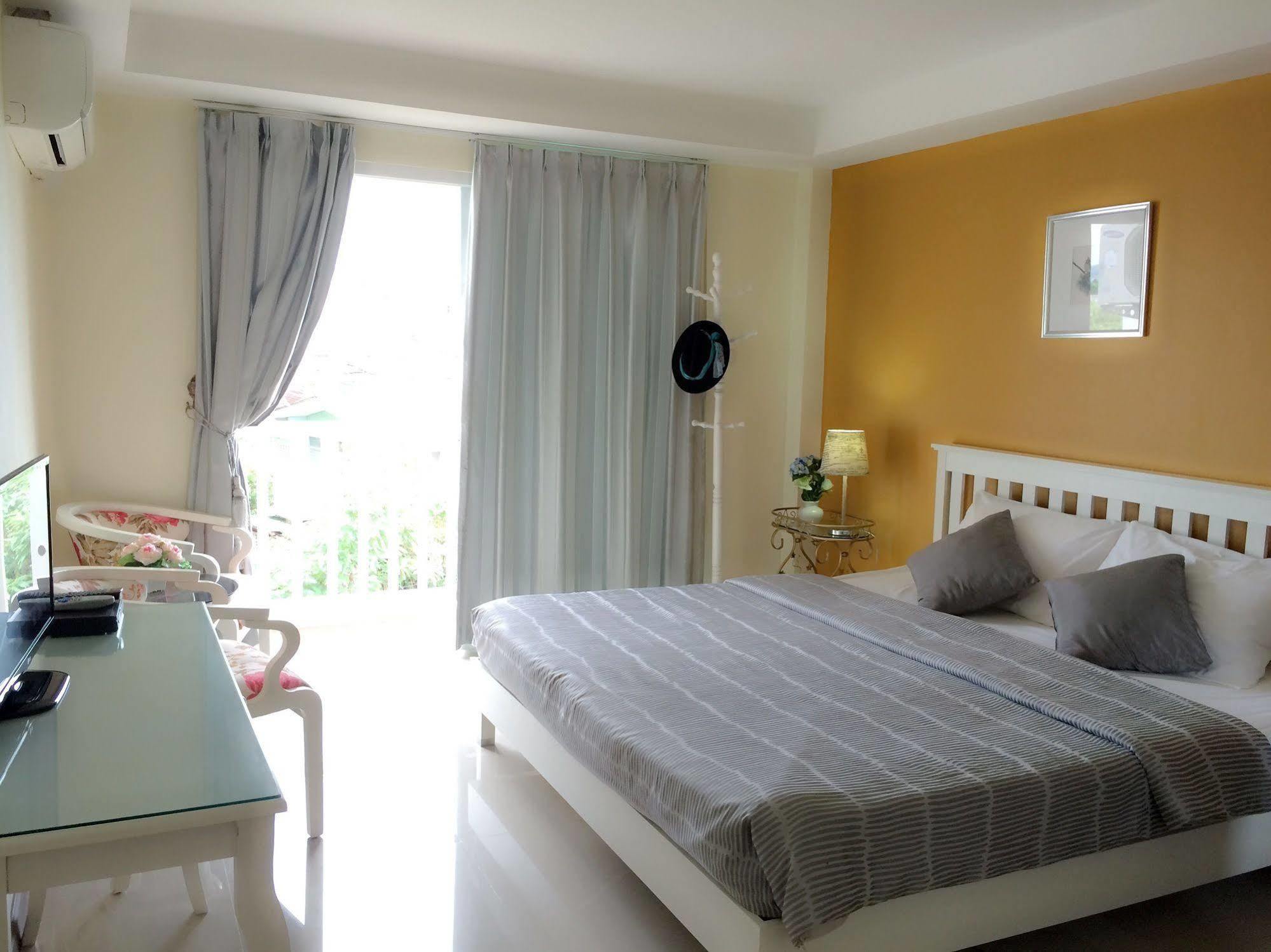 Baan Fahslalom Hotel Hua Hin