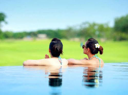 Hotel Uniland Golf & Nakhon Pathom