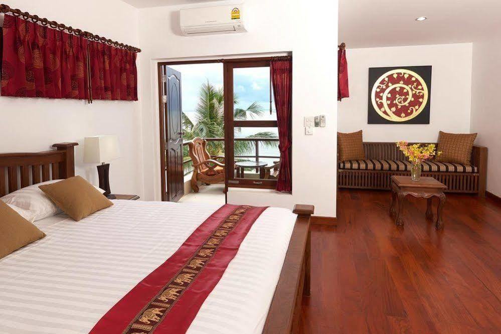Sara Beachfront Boutique Pathiu