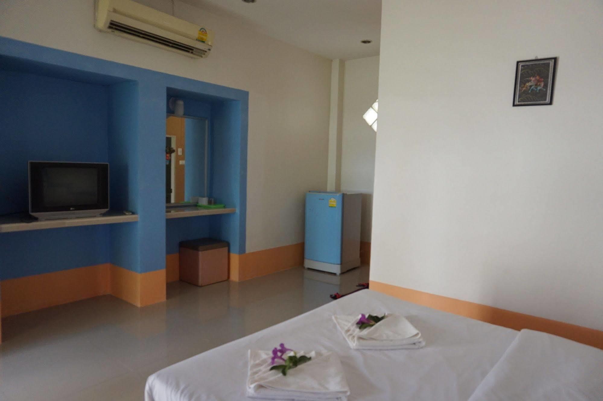 Resort Ratchapreuk Kalasin