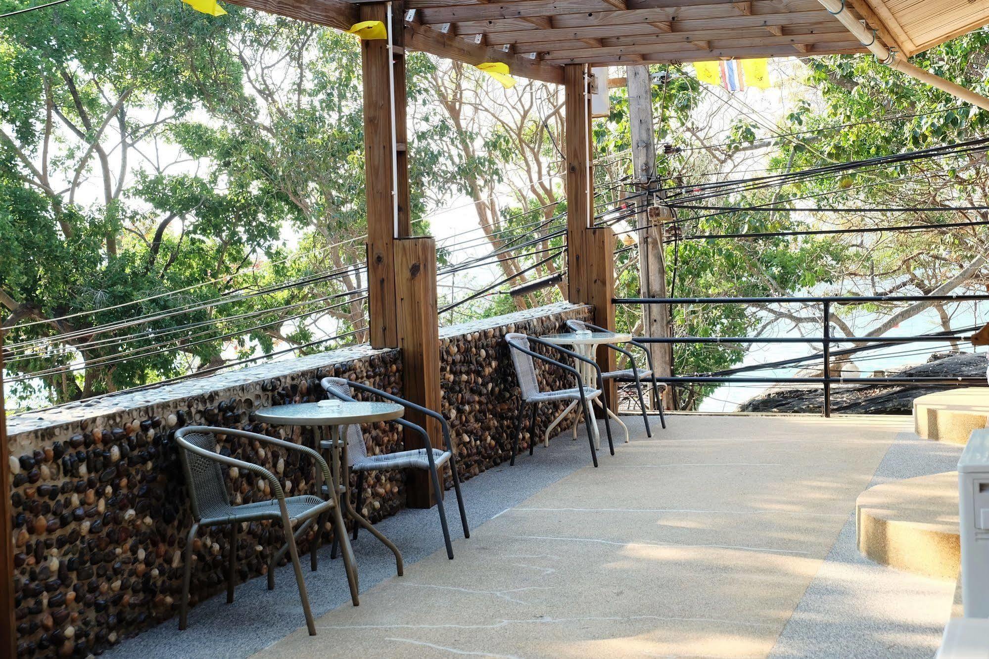 Resort Bay Samed 2*