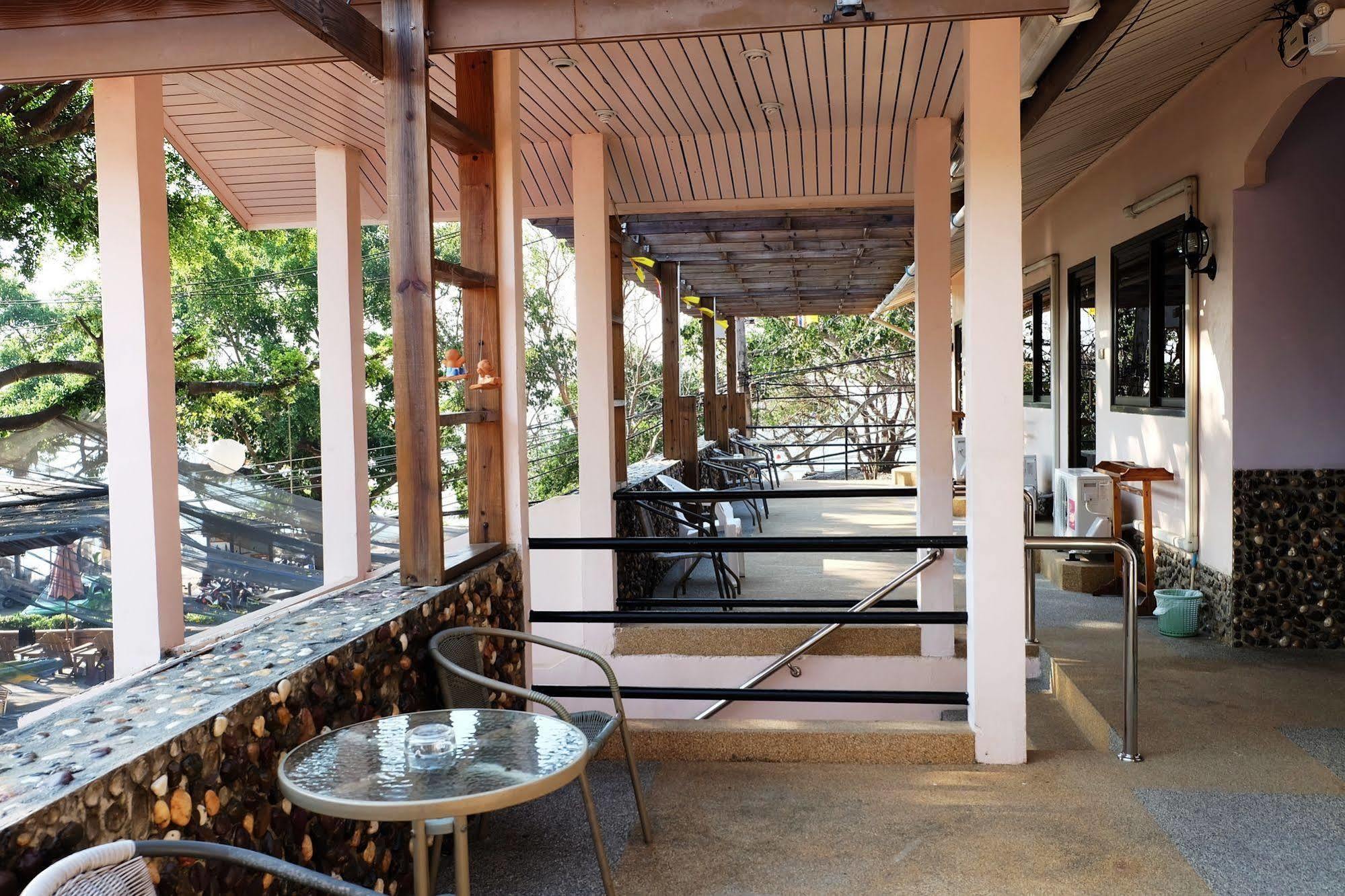 Resort Bay Samed Koh Samet