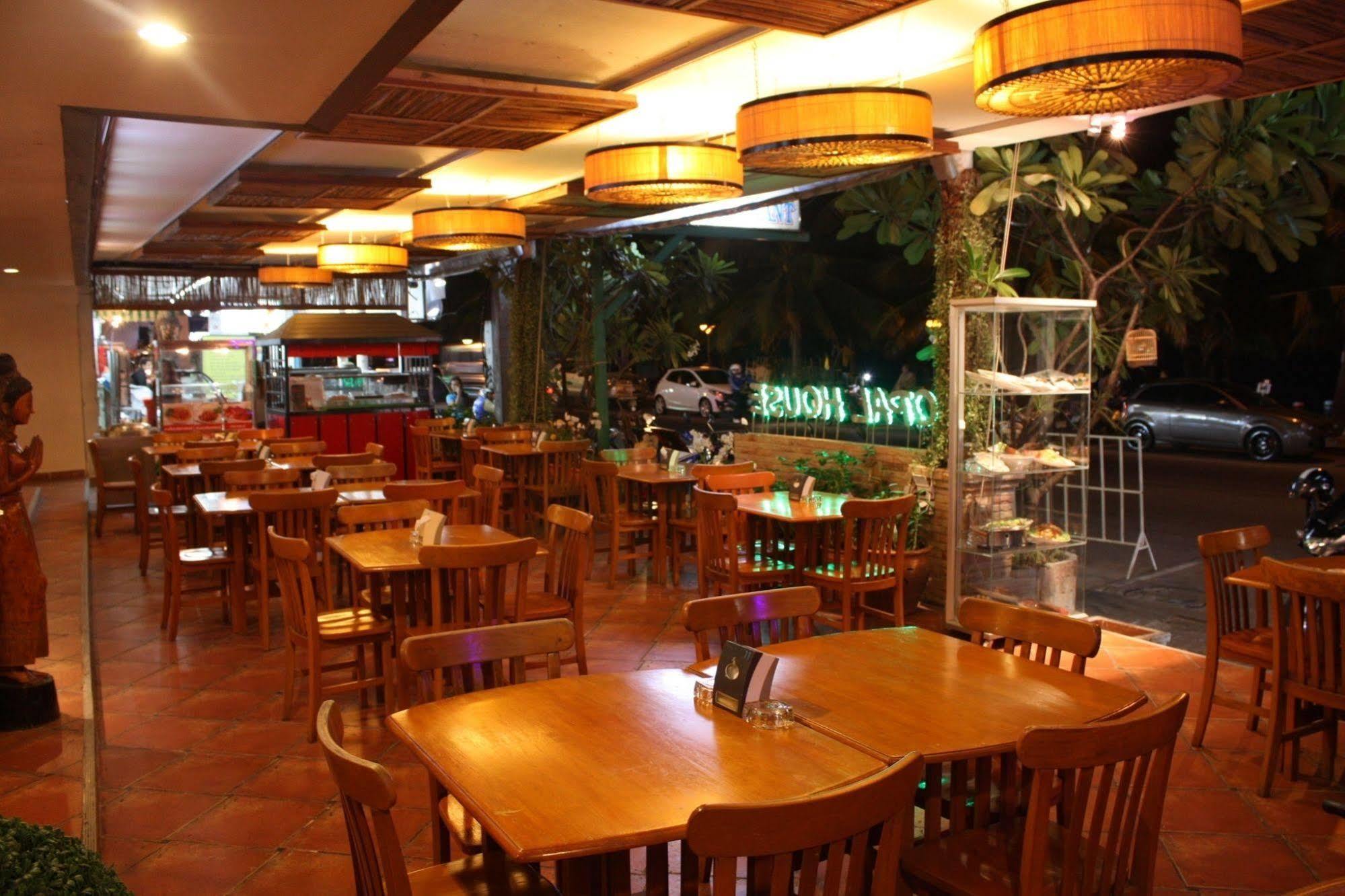 Opal House & Restaurant Inn Ban Nong Tabaek
