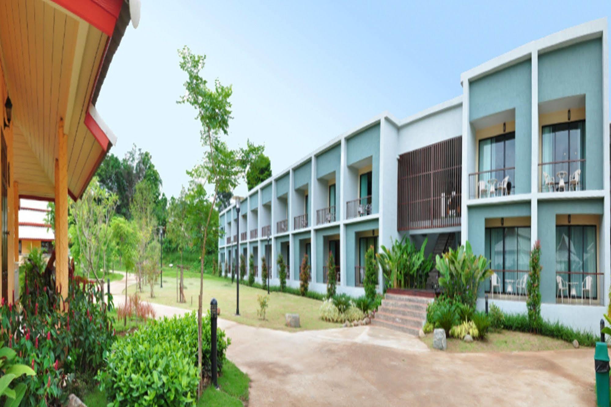 Poonyamantra Resort