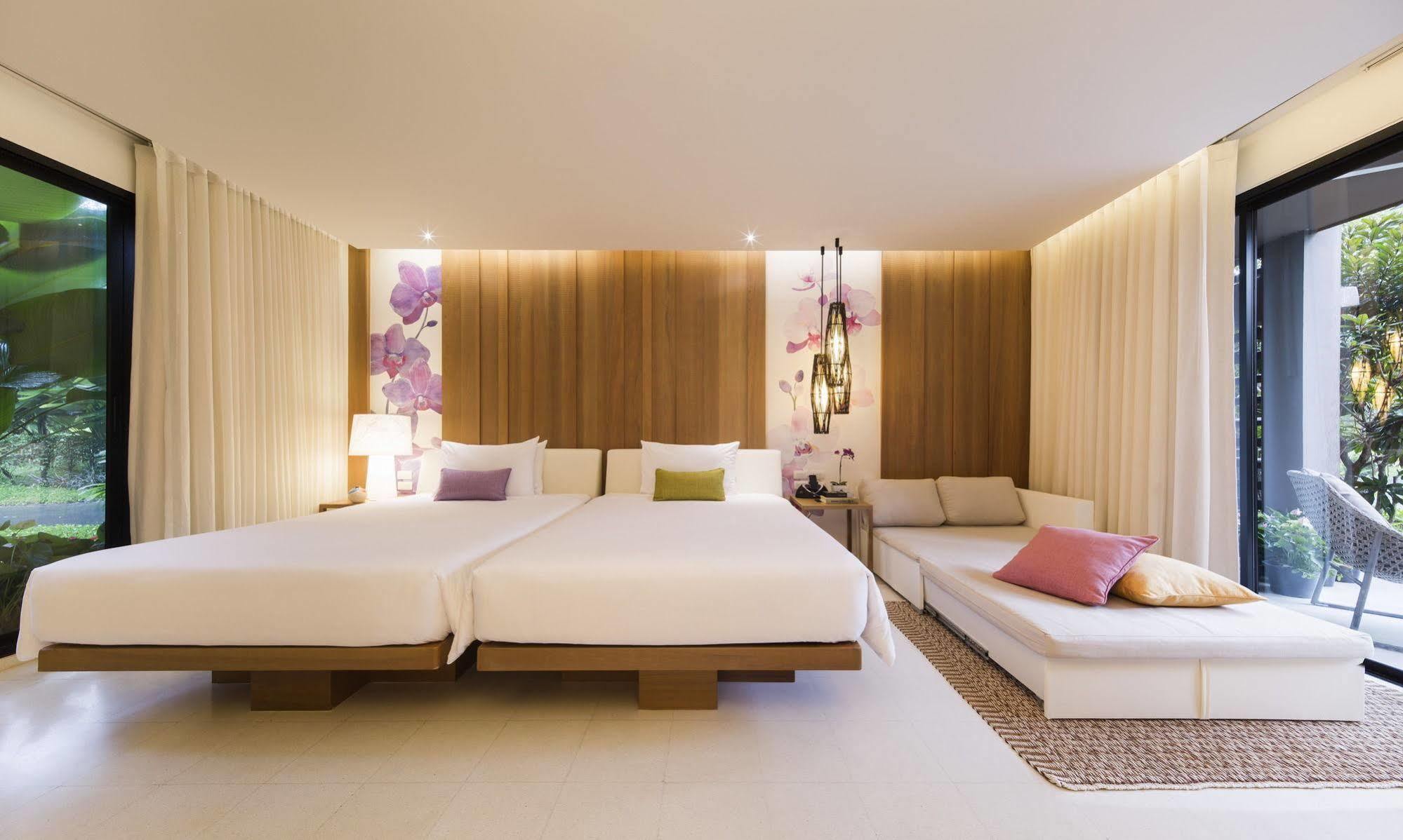 Resort Dasada, The Flower Es'senses