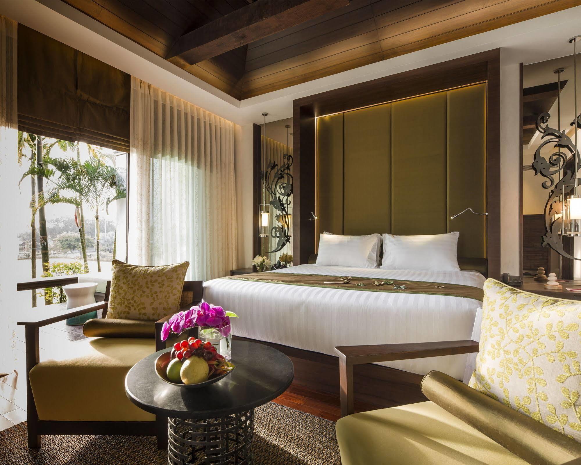 Dasada, The Flower Es'senses Resort