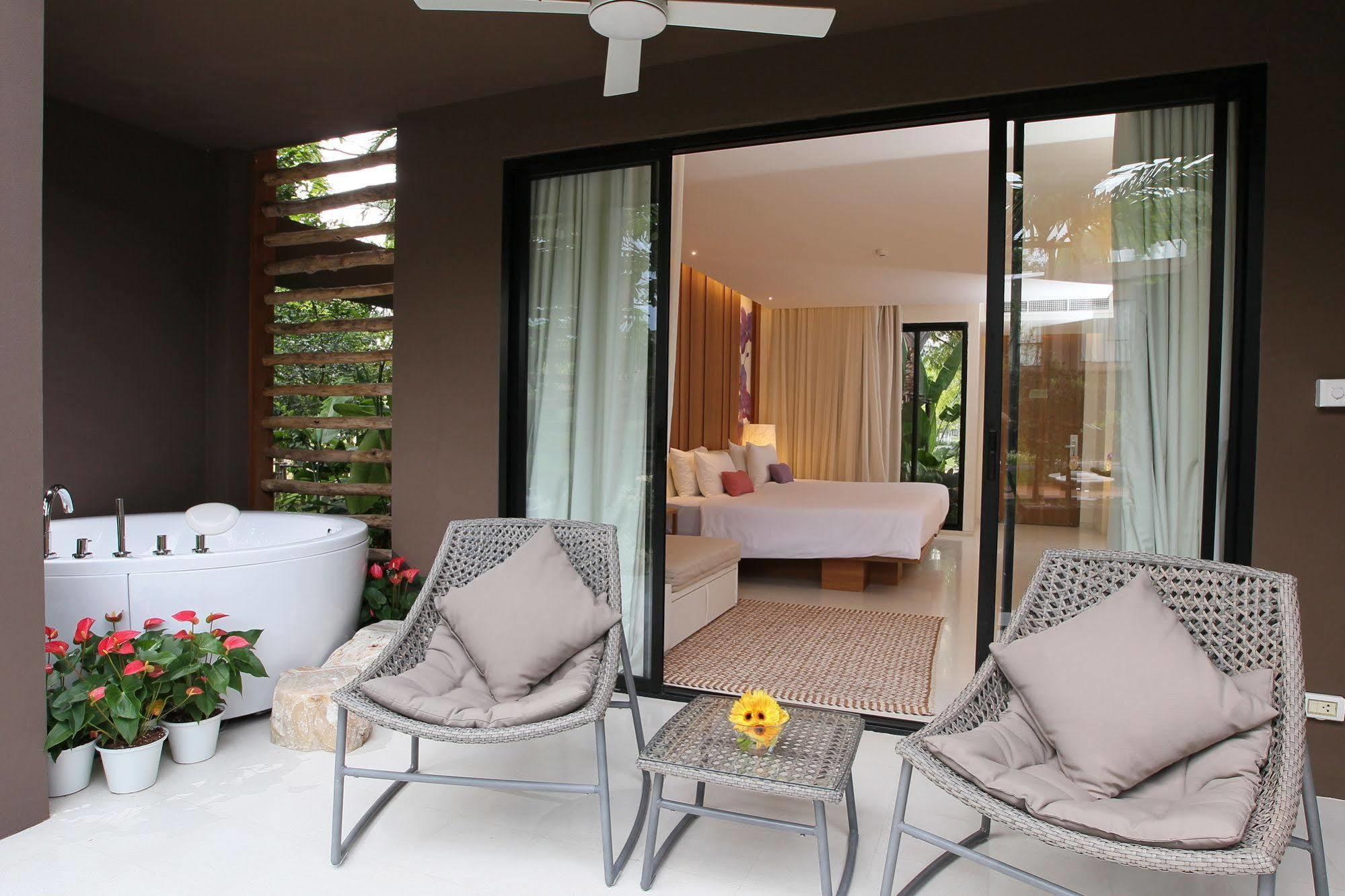 Dasada, The Flower Es'senses Resort