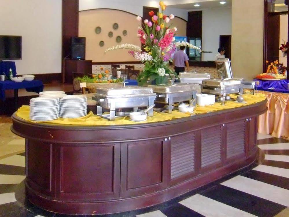Hotel Mayflower Grande 3*