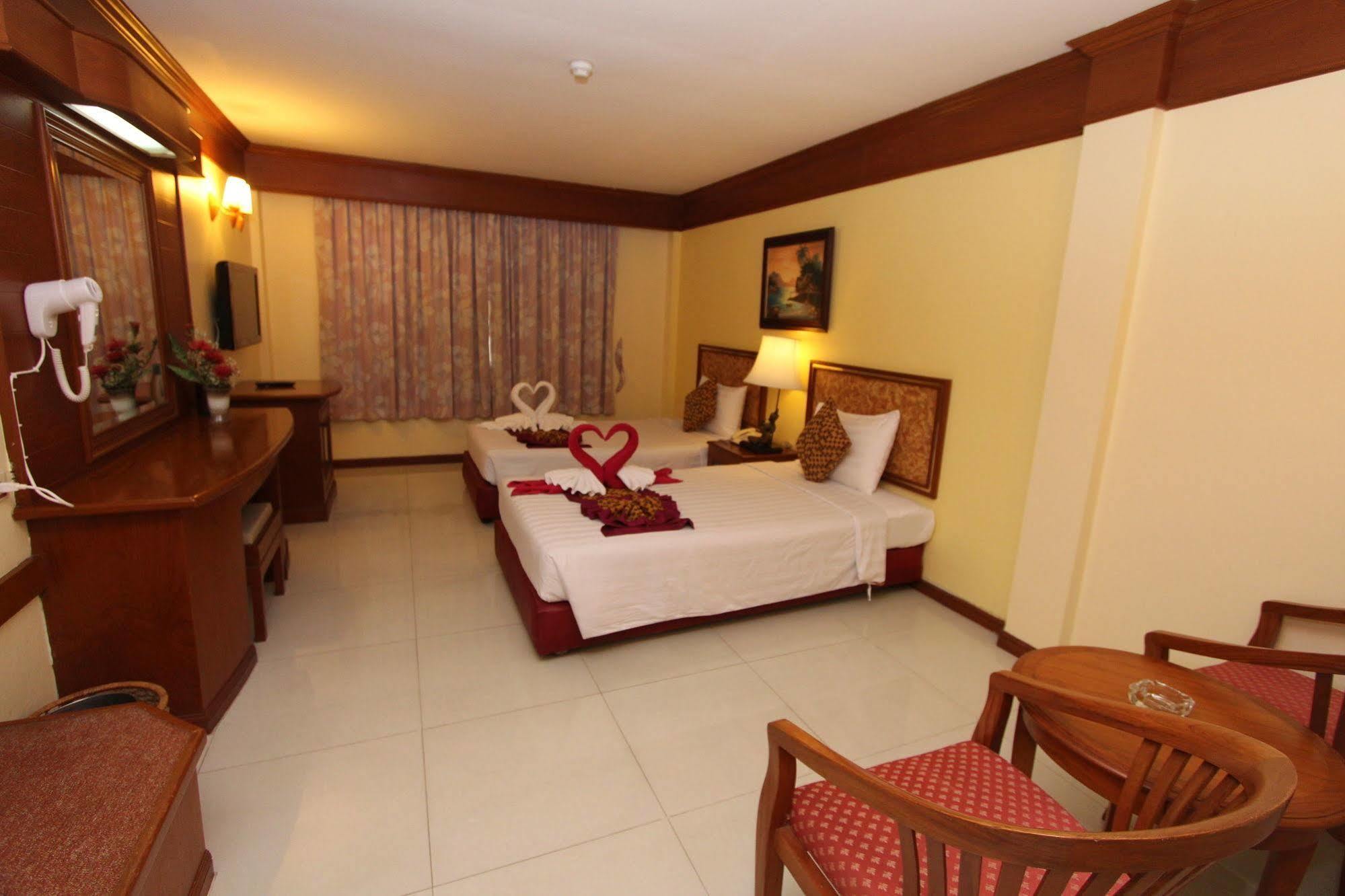 Hotel The Camelot Pattaya