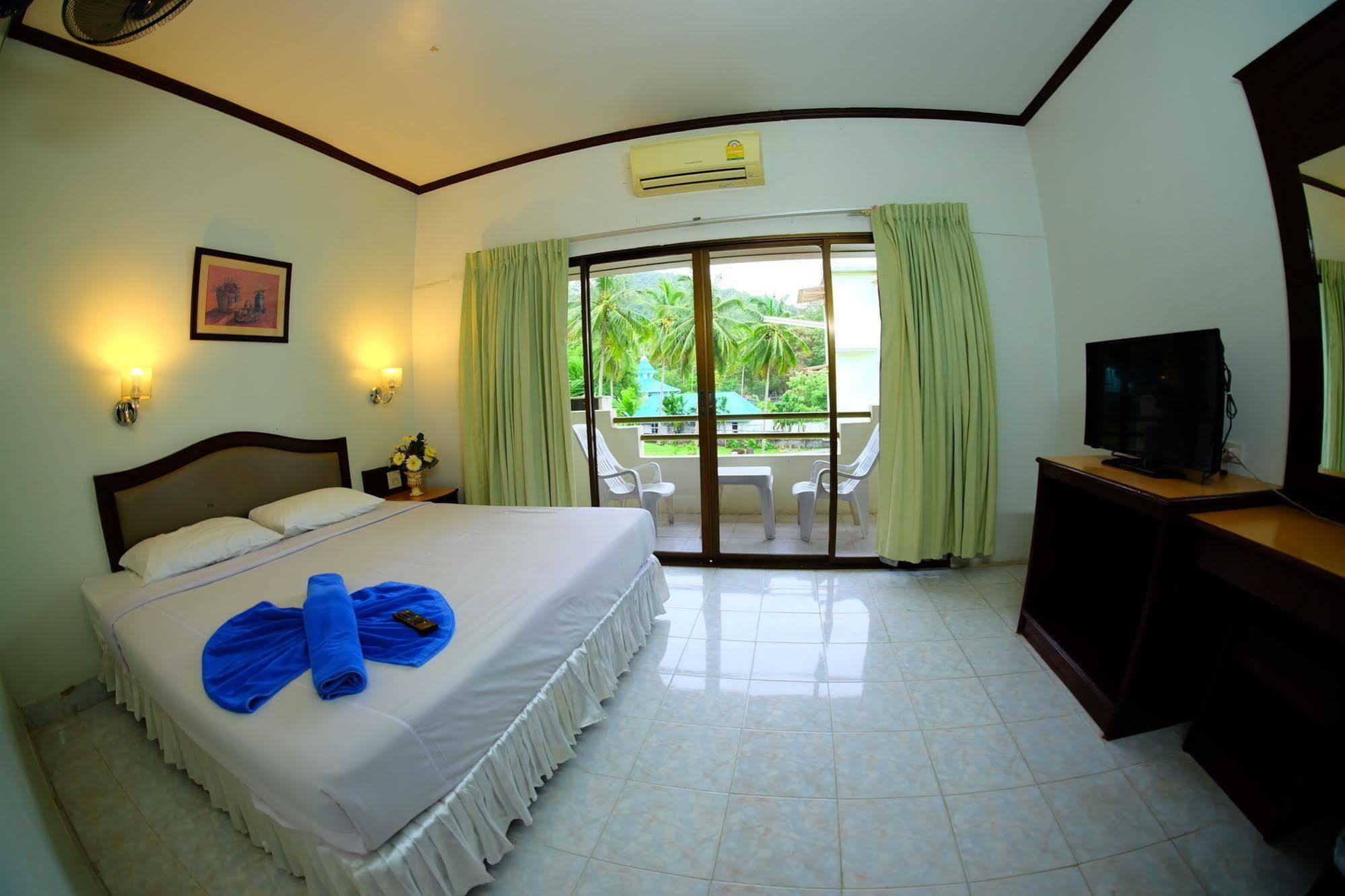 Hotel P.k. Mansion *