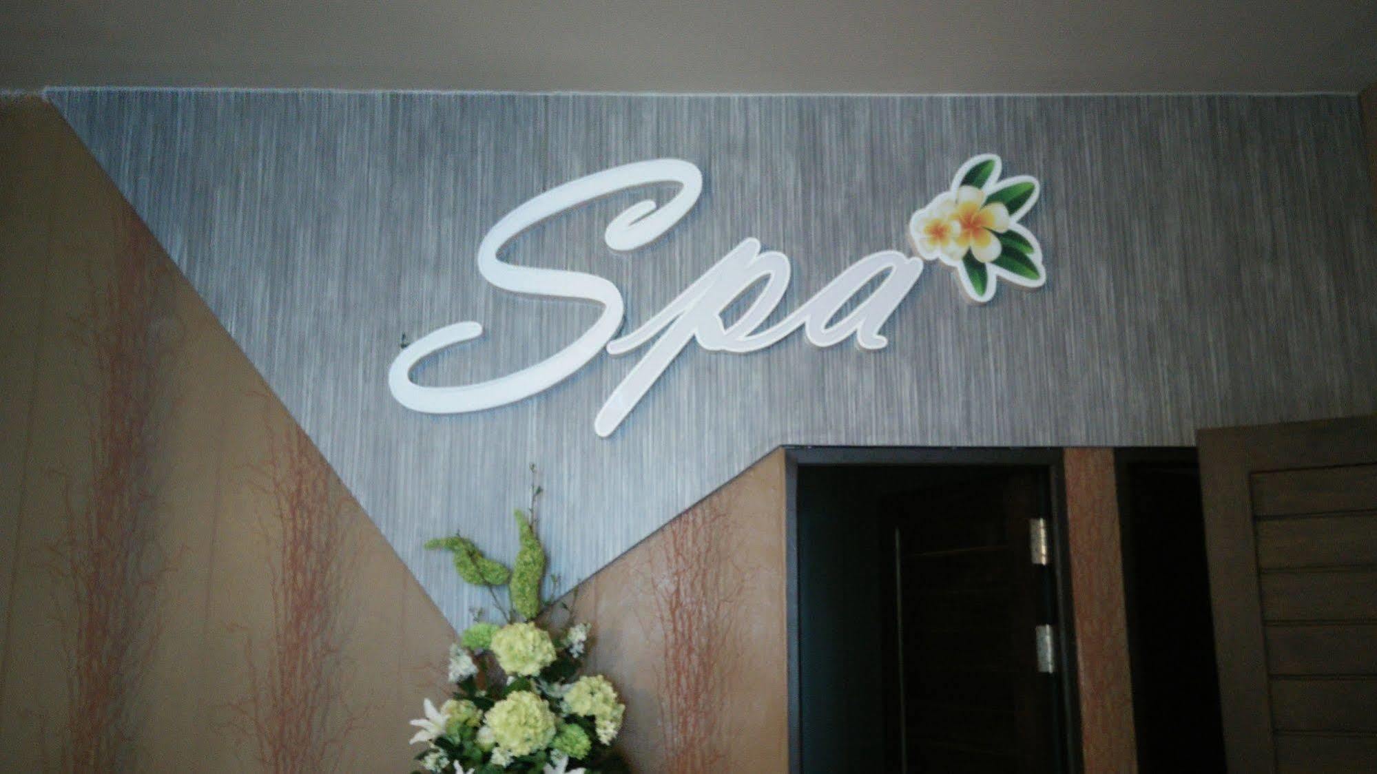 42c The Chic Hotel Nakhon Sawan