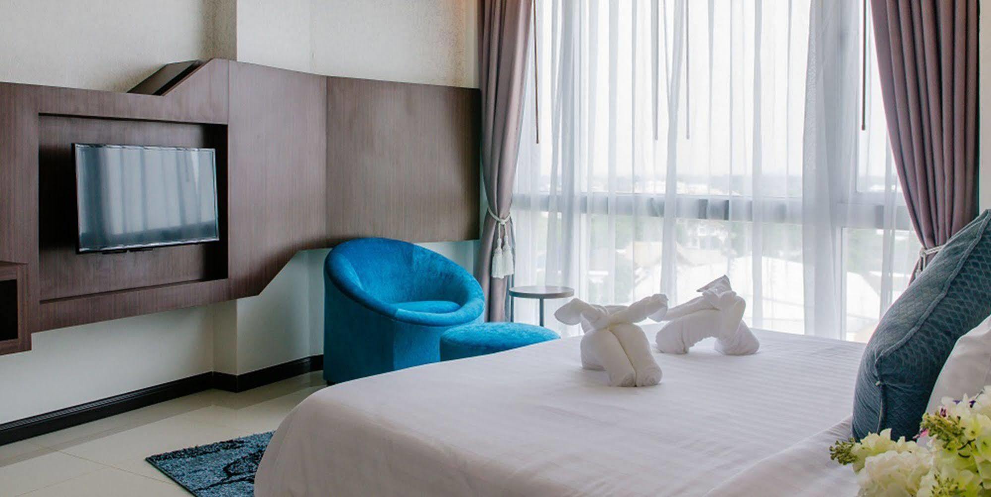 42c The Chic 4* Nakhon Sawan