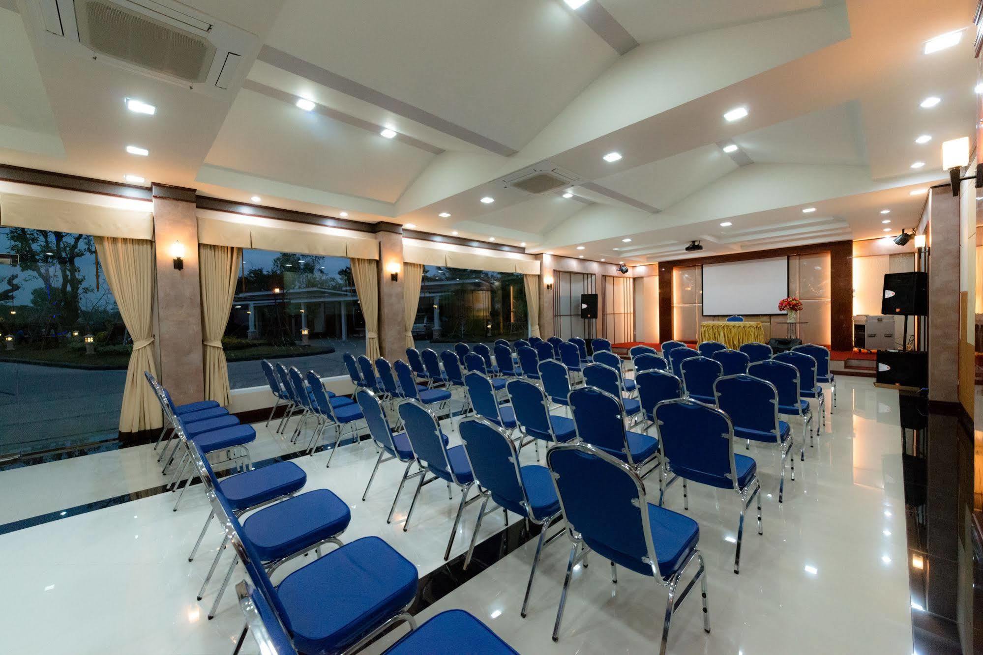 Hotel Martina Surin