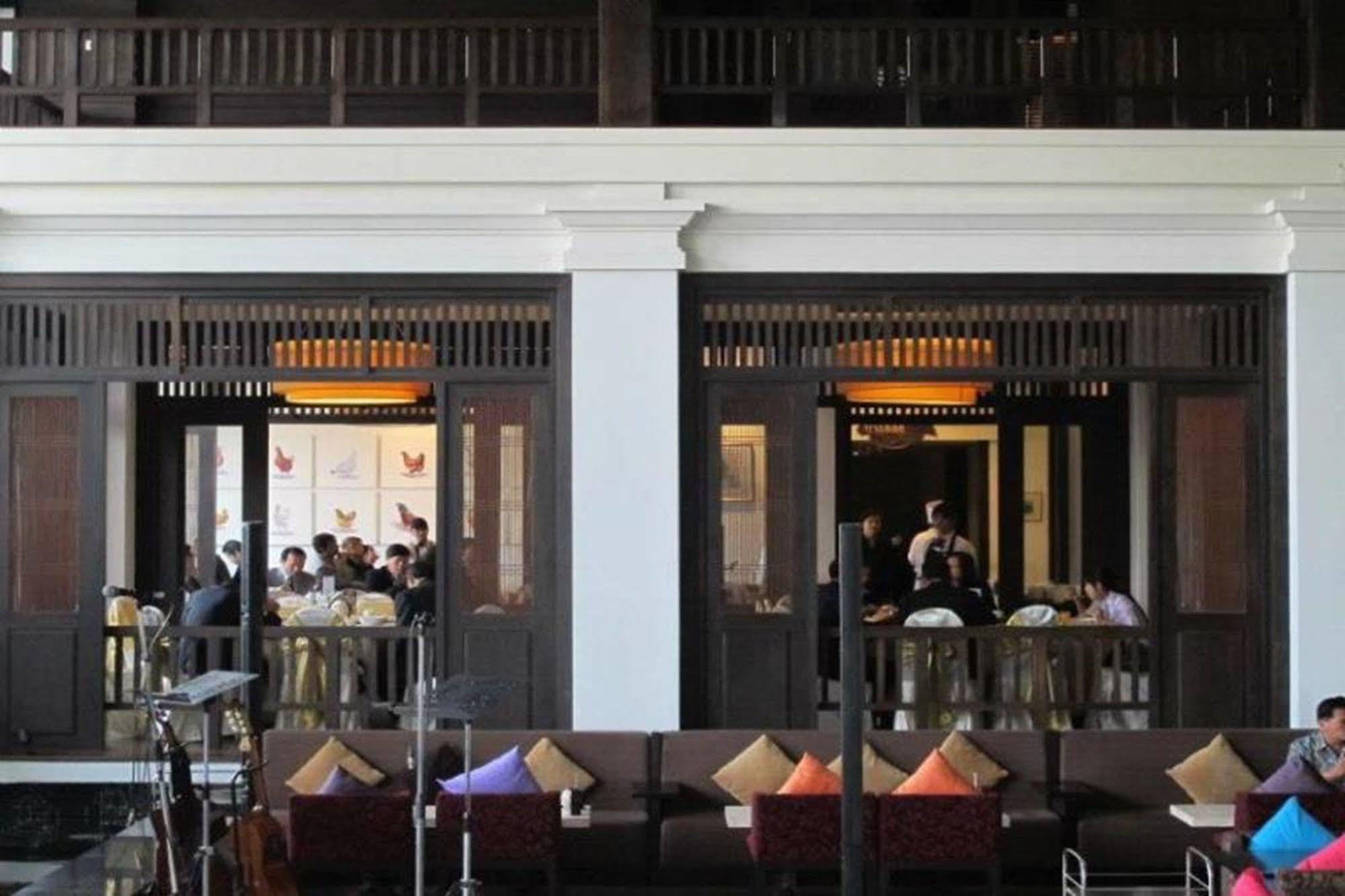 Sunee Grand And Convention Center 5*