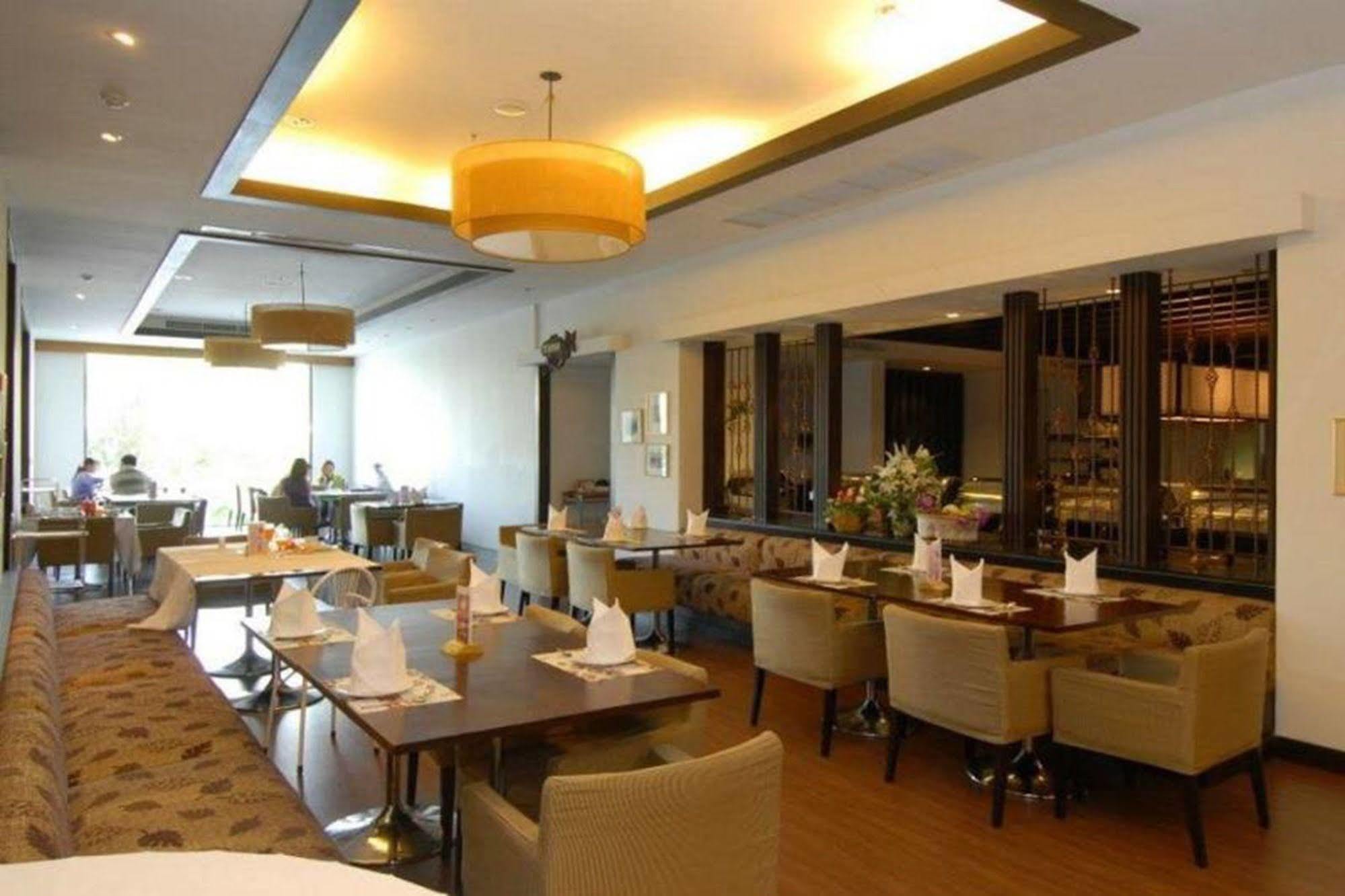 Sunee Grand And Convention Center 5* Ubon Ratchathani