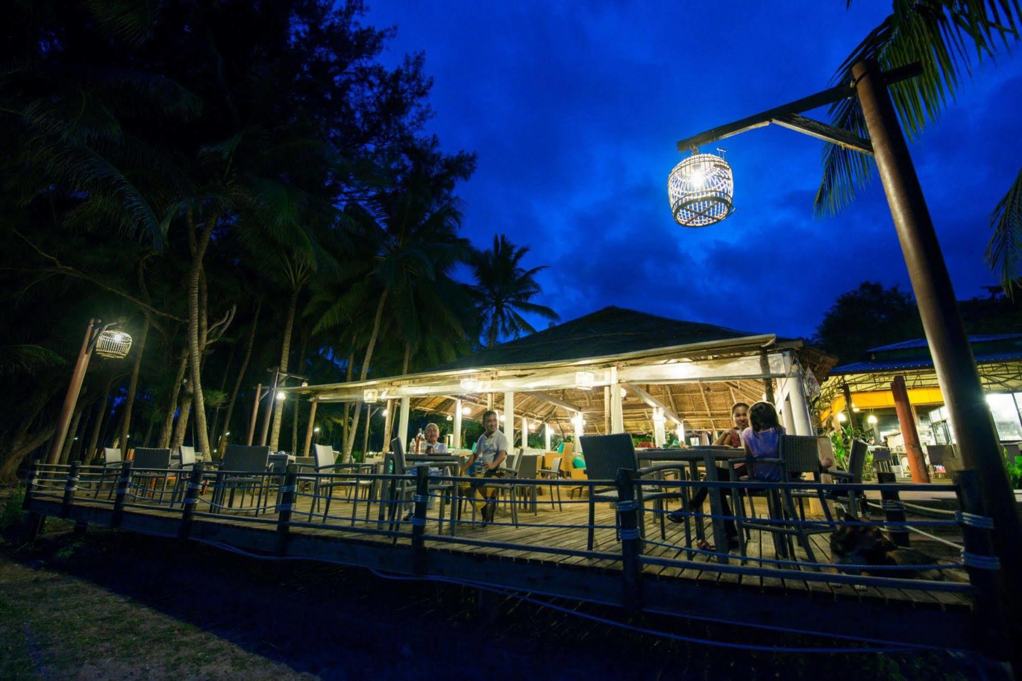 Chumphon Cabana Resort Hotel 4*