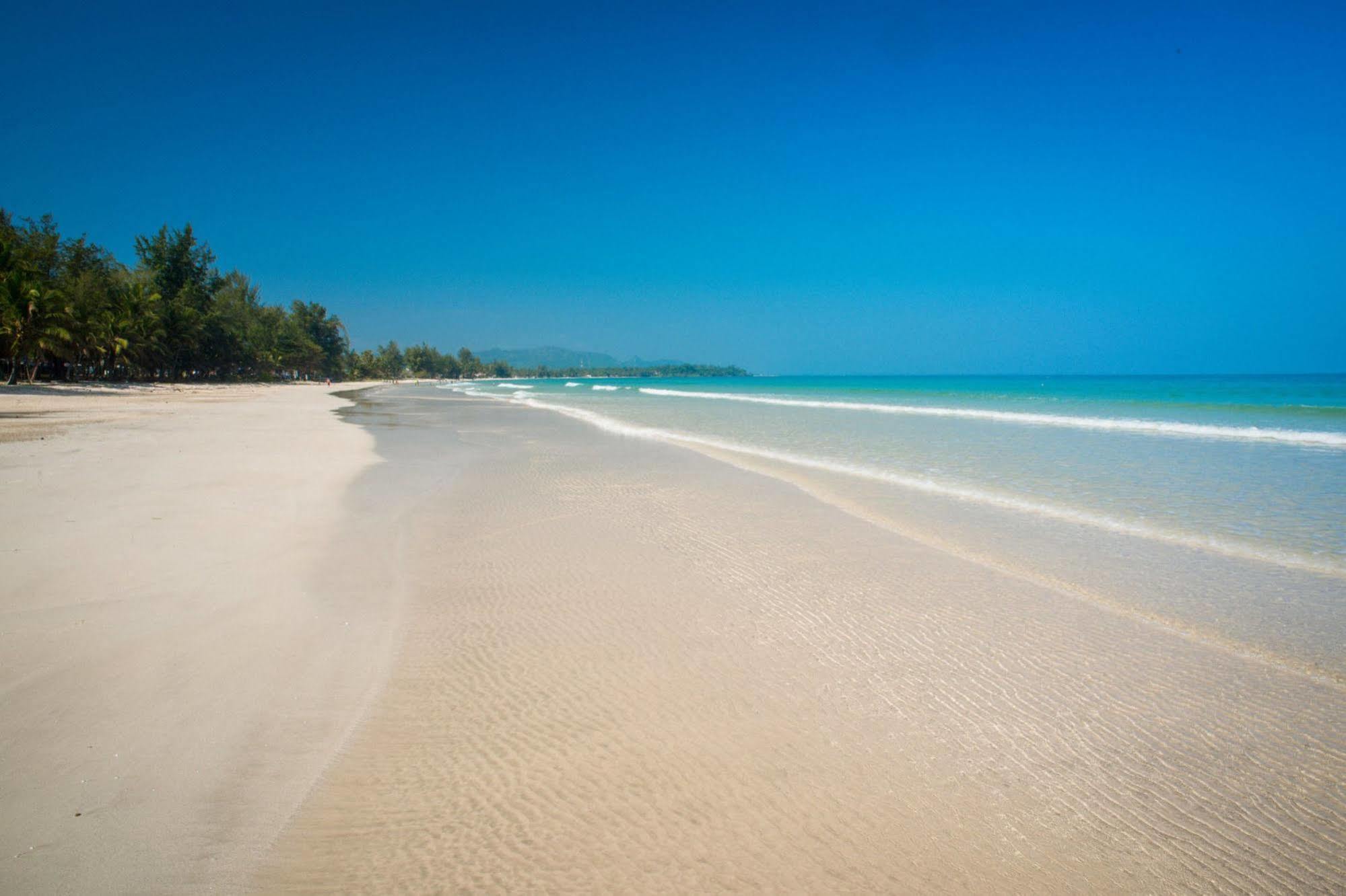 Chumphon Cabana Resort 4*