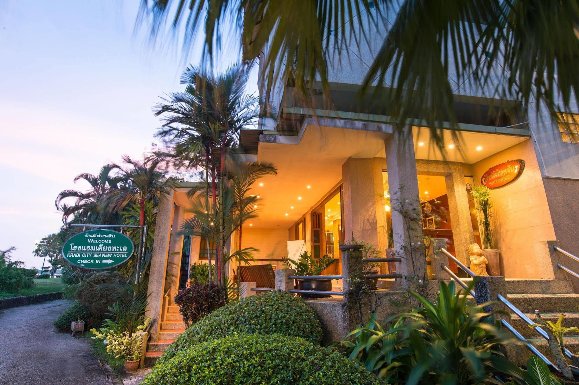 Seaview Hotel 2*