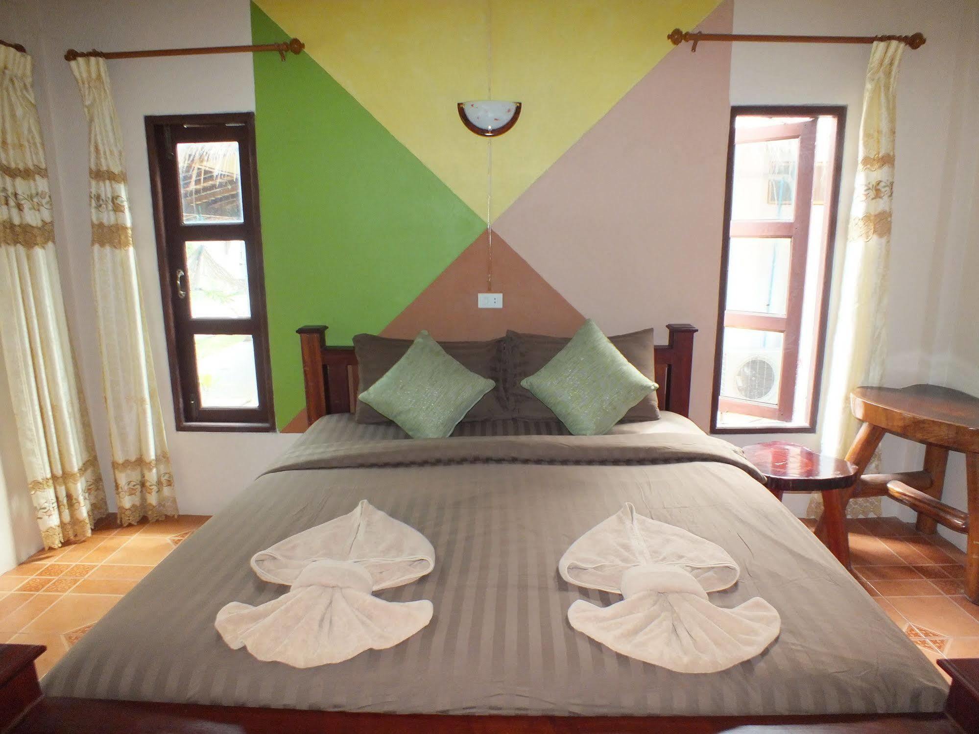 Andaman Resort 2*