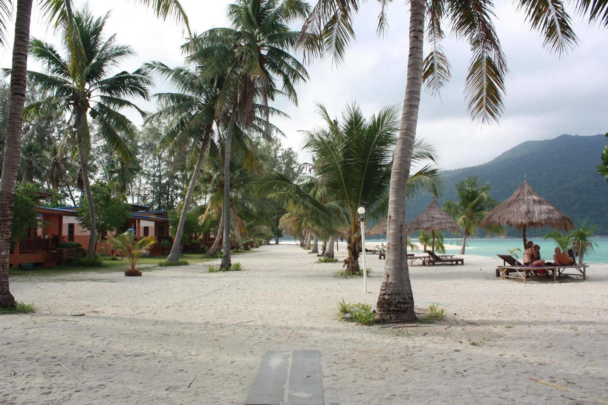Resort Andaman 2*