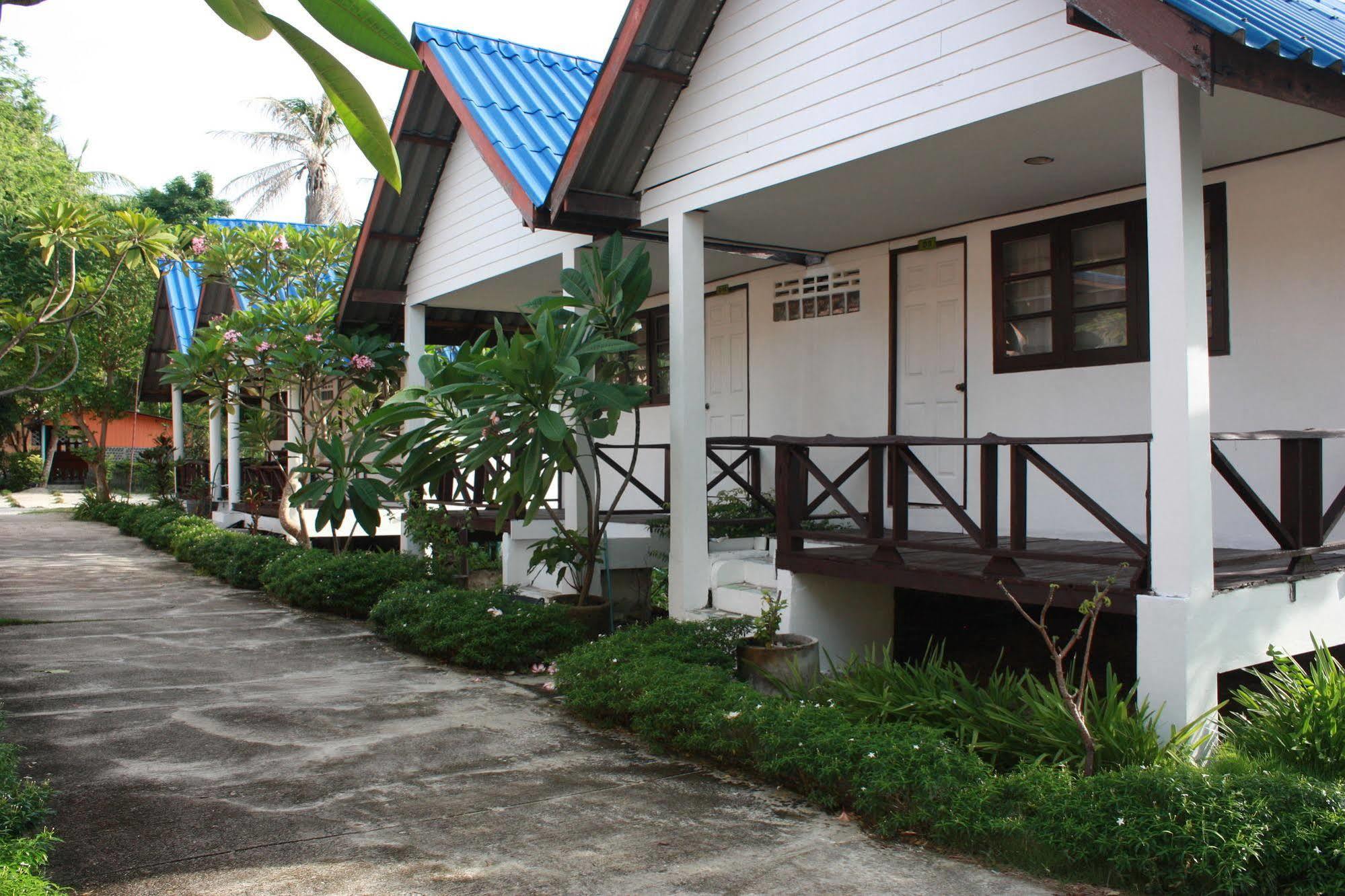 Andaman Resort 2*