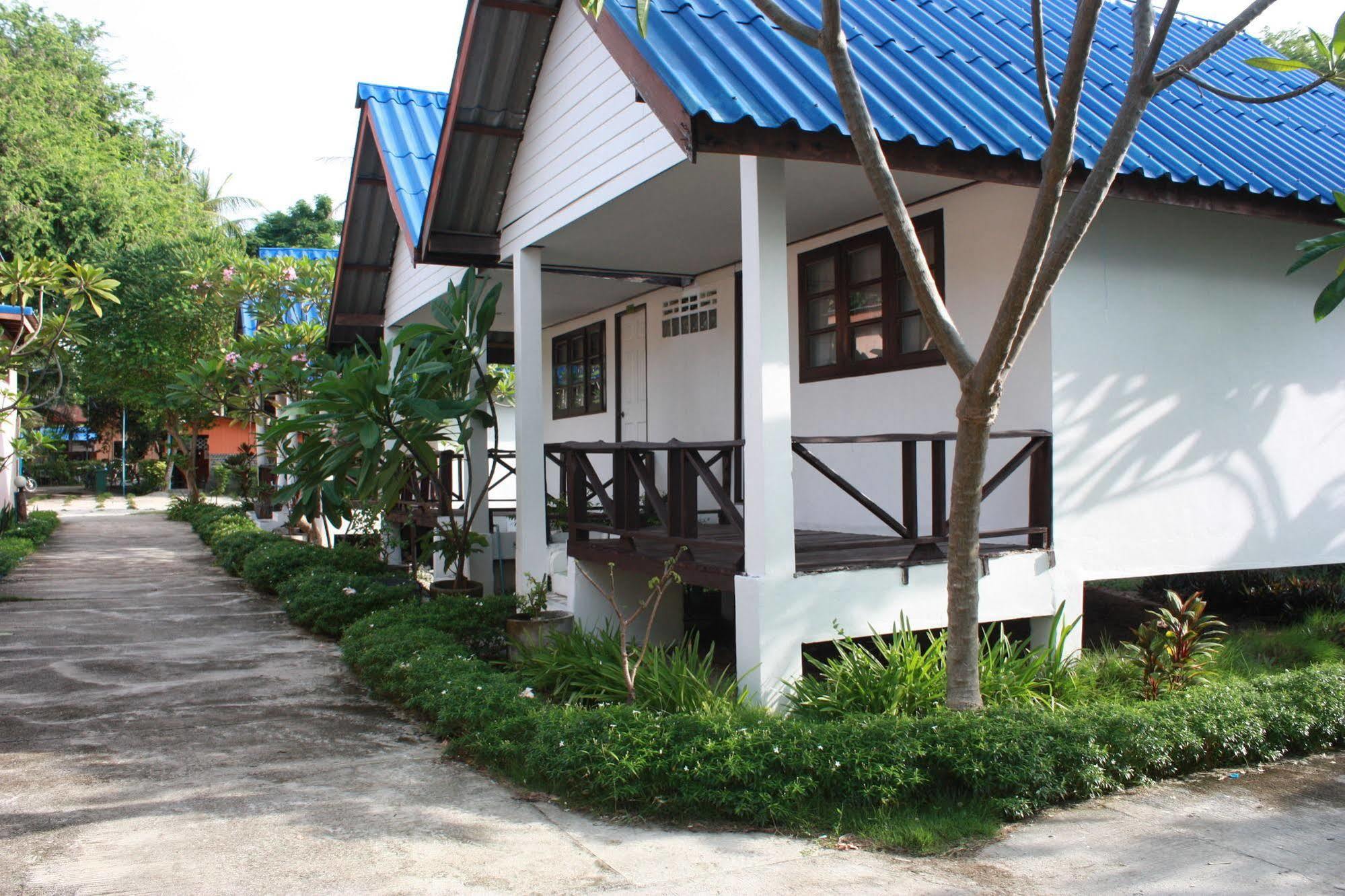 Andaman Resort 2*