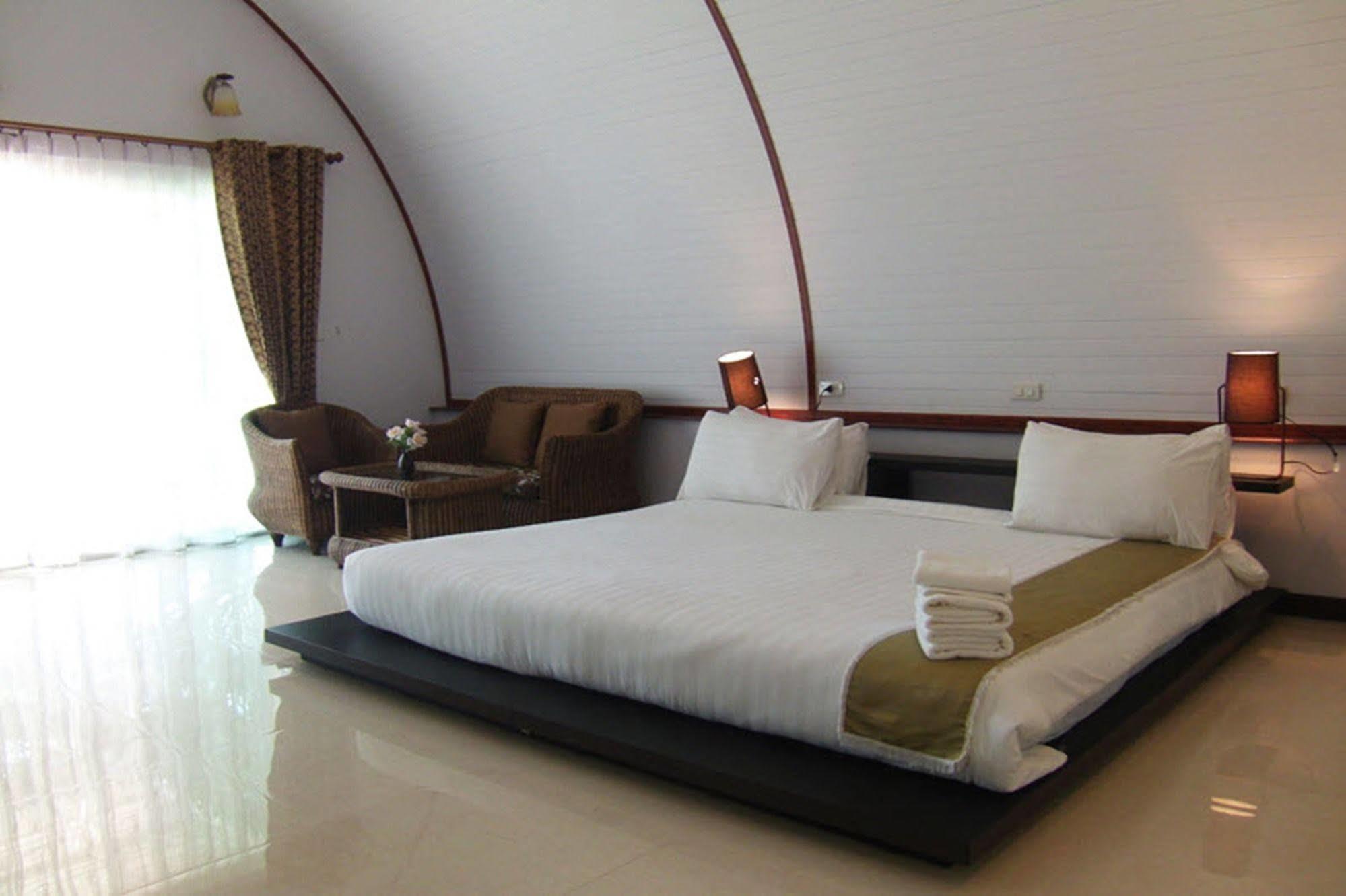 Khao Yai Fantasy 3*