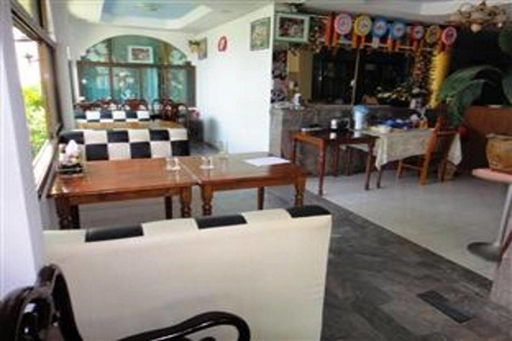 Paradise Inn