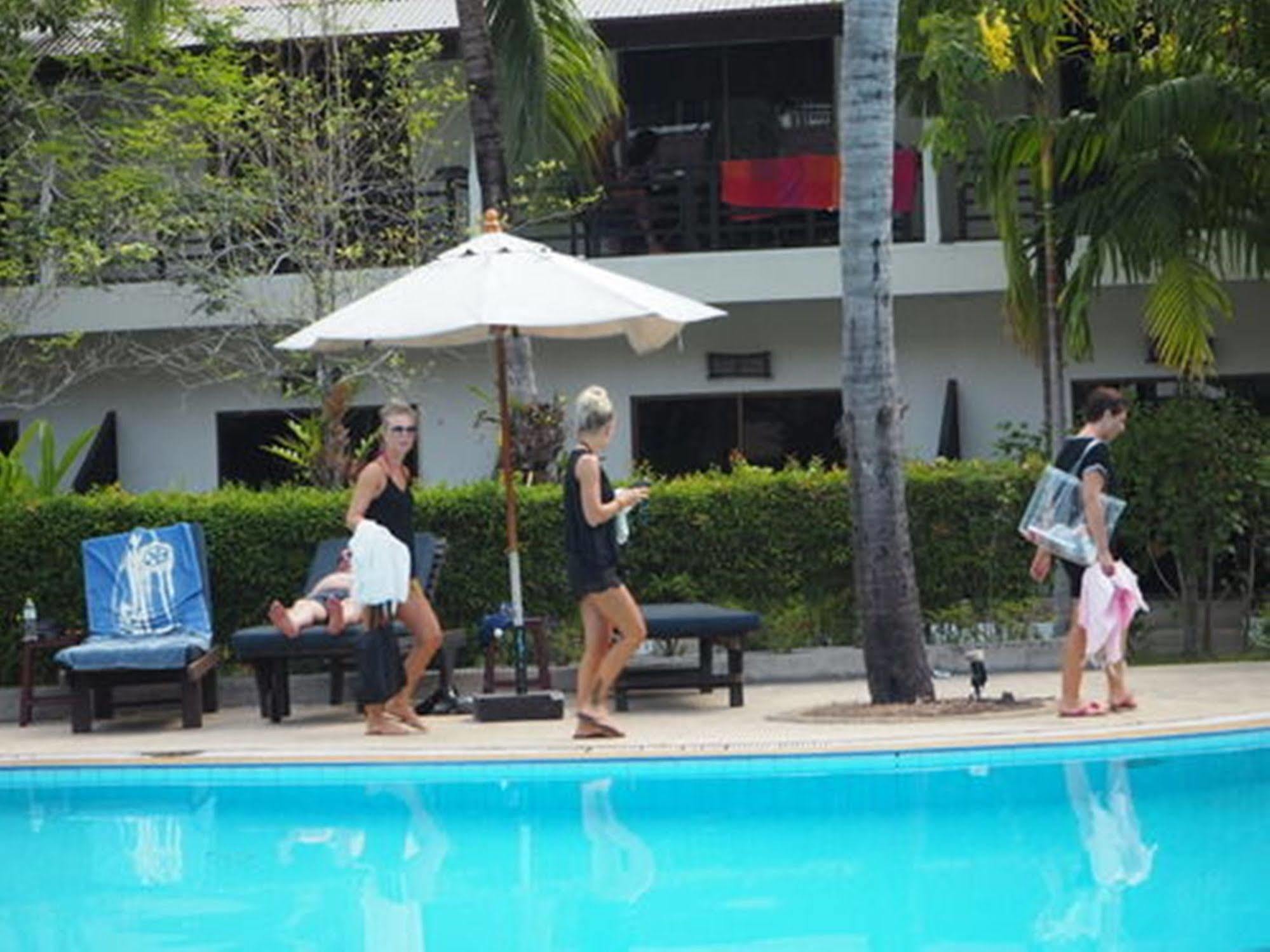 Bamboo & 3* Patong